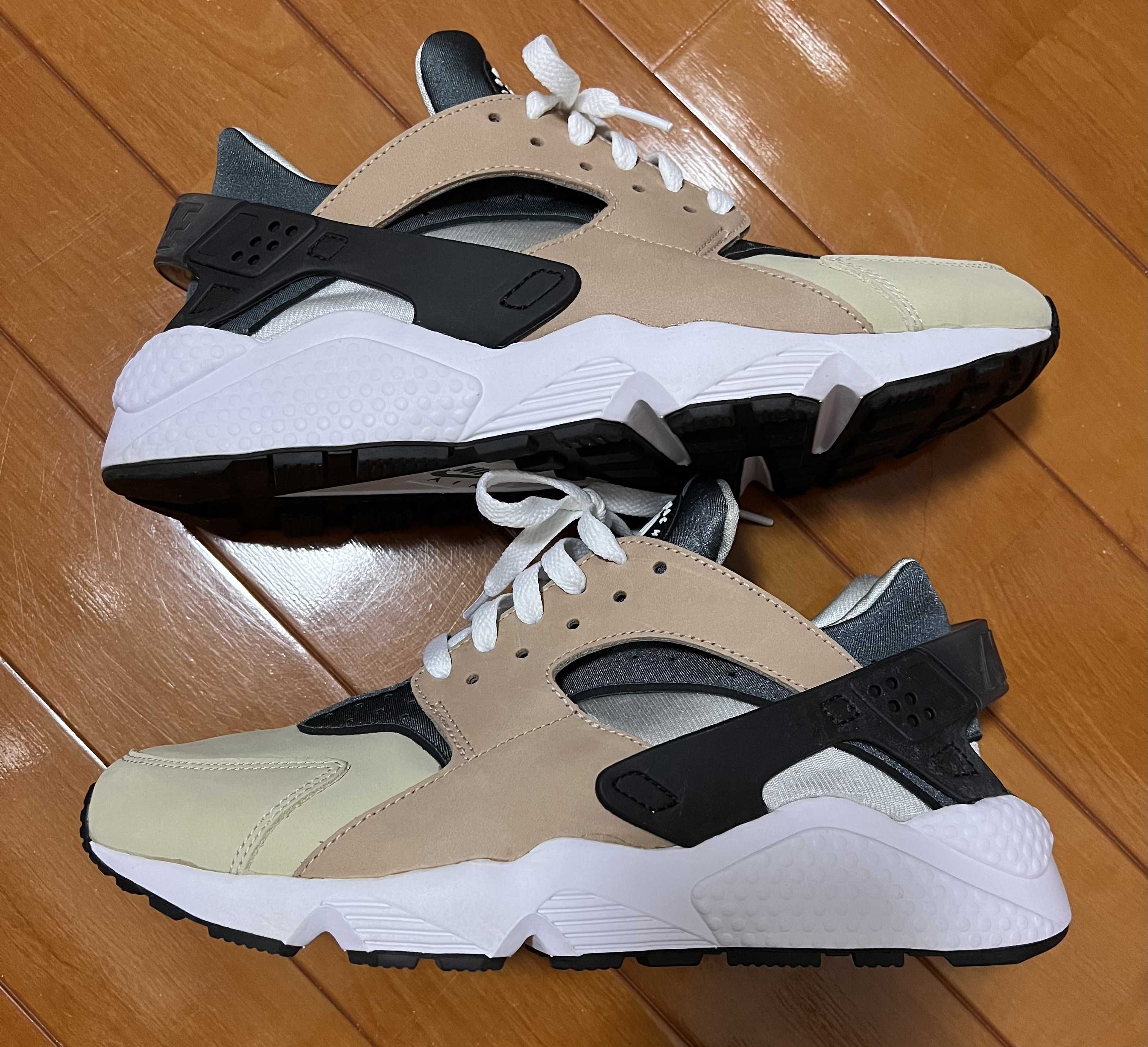 Nike Air Huarache "Escape" (2021)