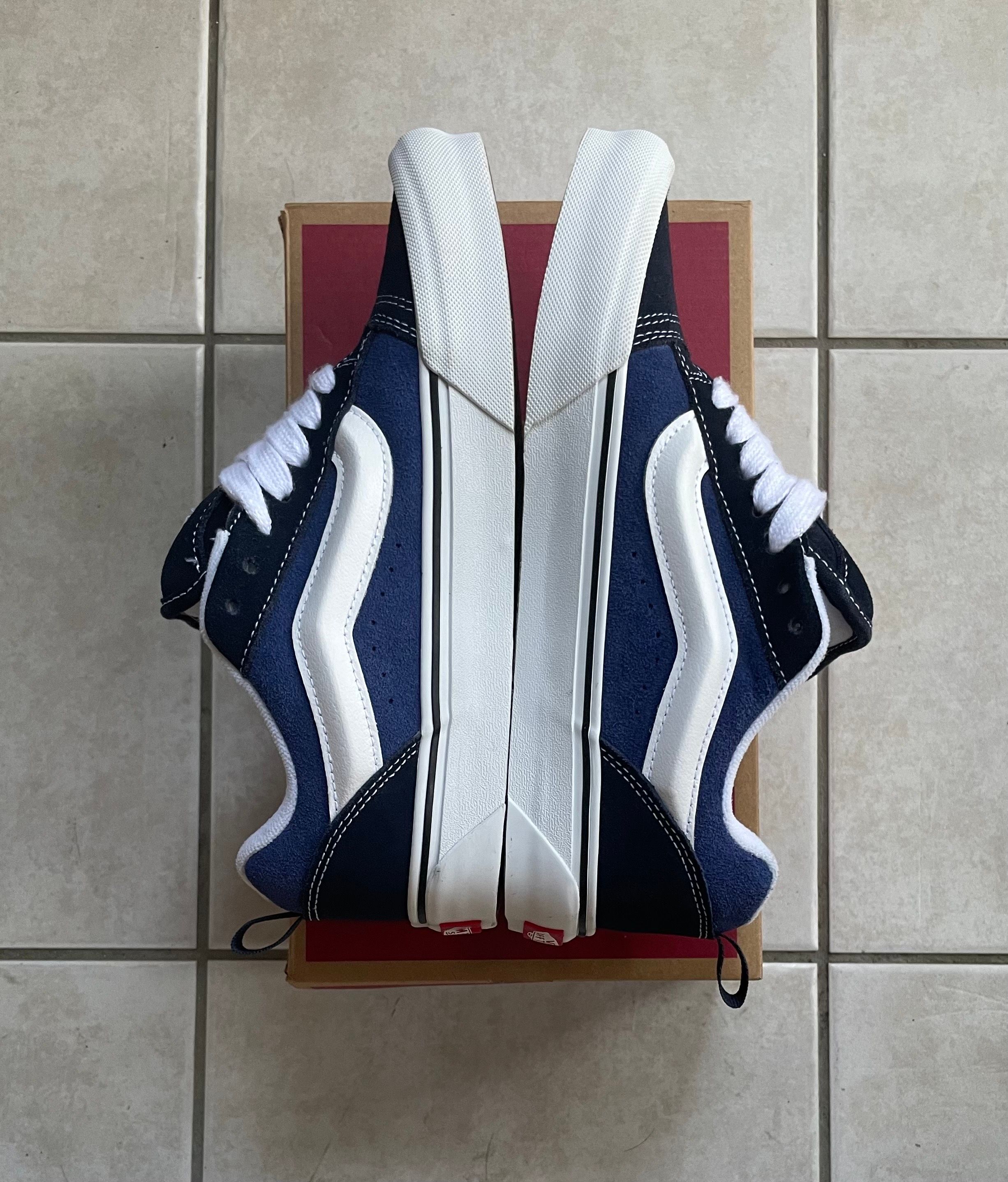 Vans Knu Skool Suede "Navy Blue/White"