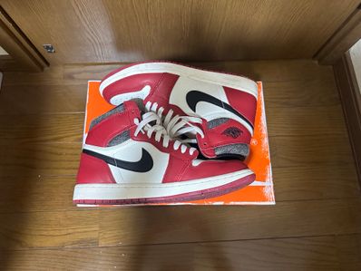Nike Air Jordan 1 High OG "Lost & Found/Chicago"