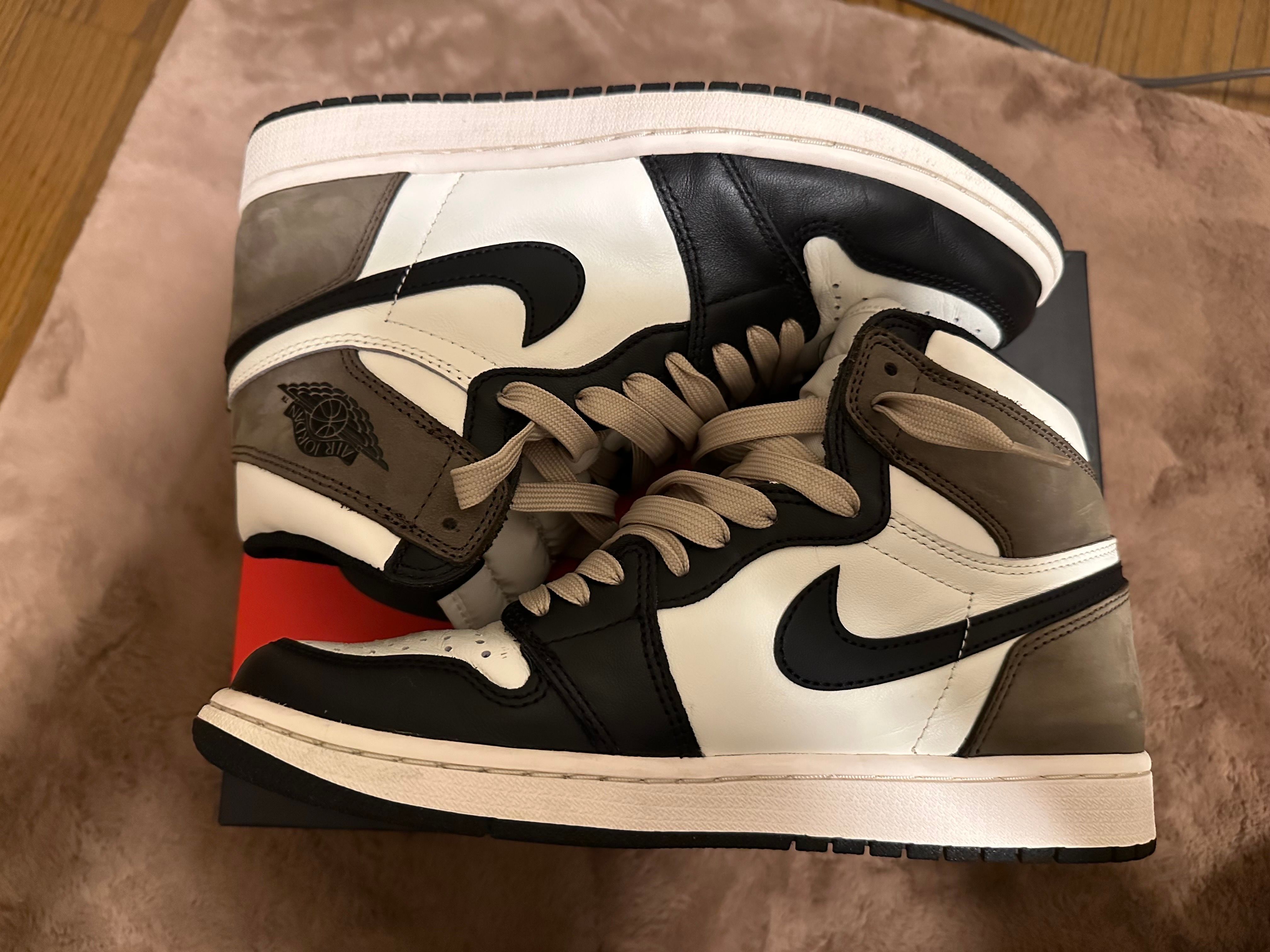 Nike Air Jordan 1 High OG "Sail/Dark Mocha/Black"