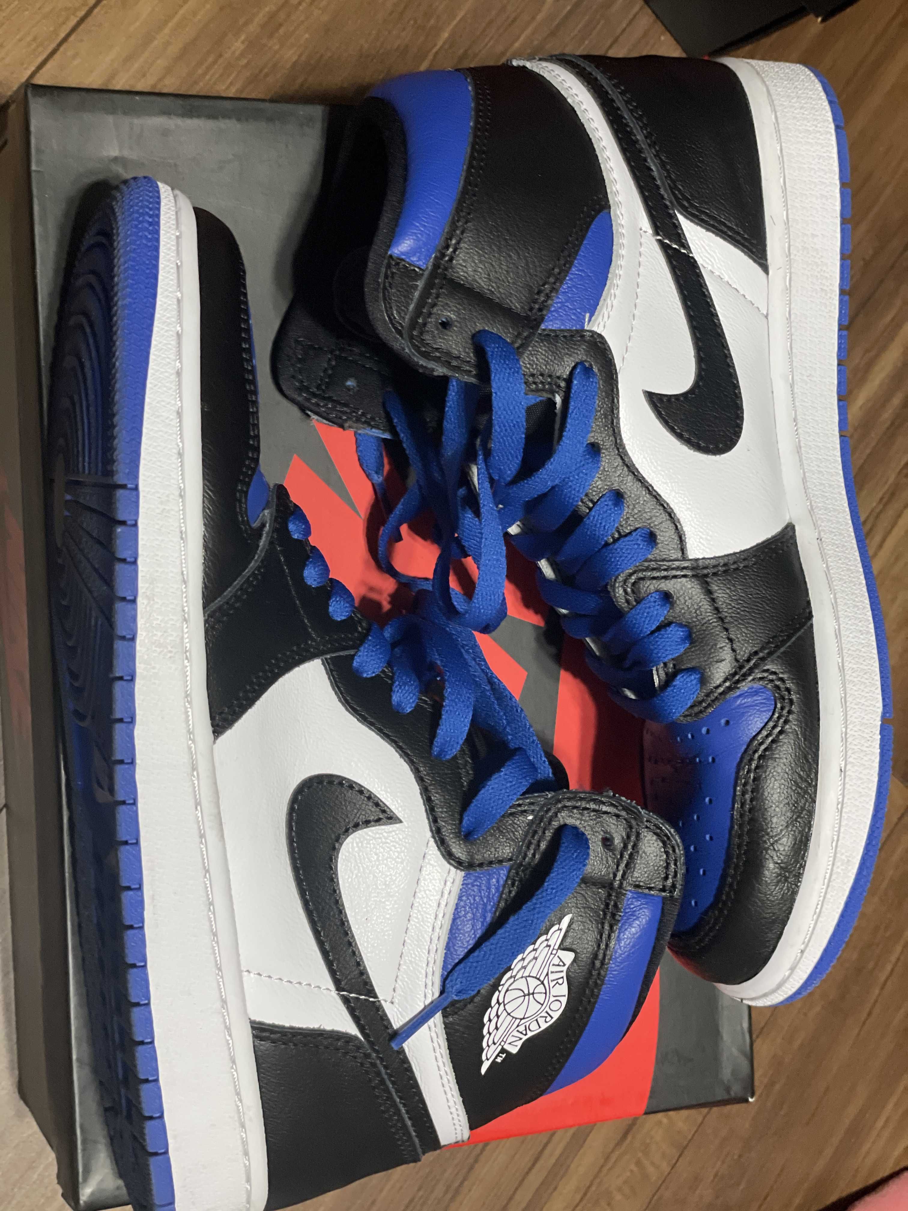 Nike Air Jordan 1 Retro High OG "Royal Toe"(2020)