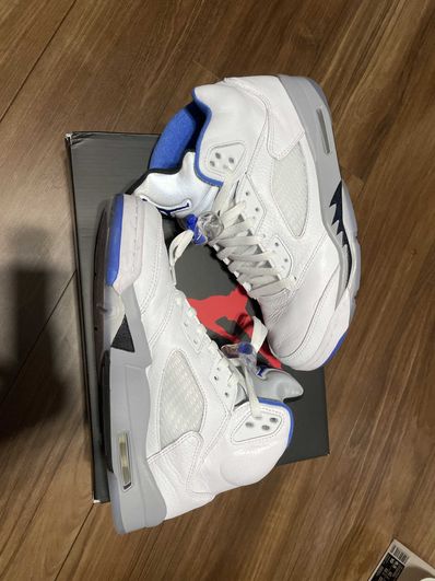 Nike Air Jordan 5 "Stealth 2.0"