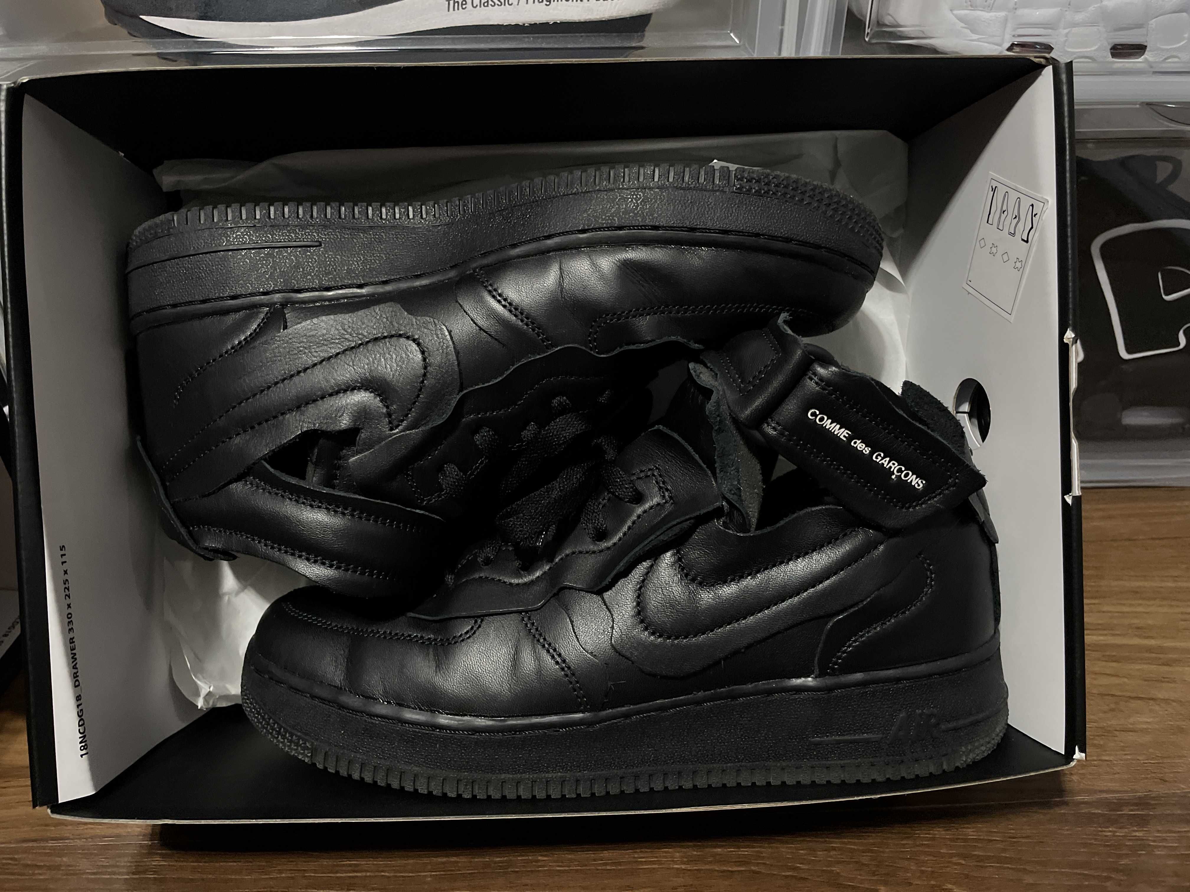 COMME des GARCONS × NIKE AIR FORCE 1 MID "BLACK"