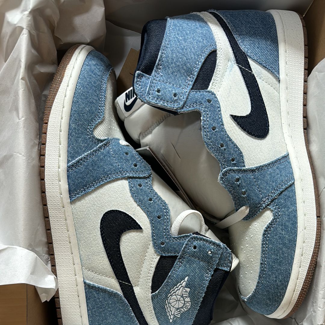 Nike Air Jordan 1 Retro High OG "Denim"