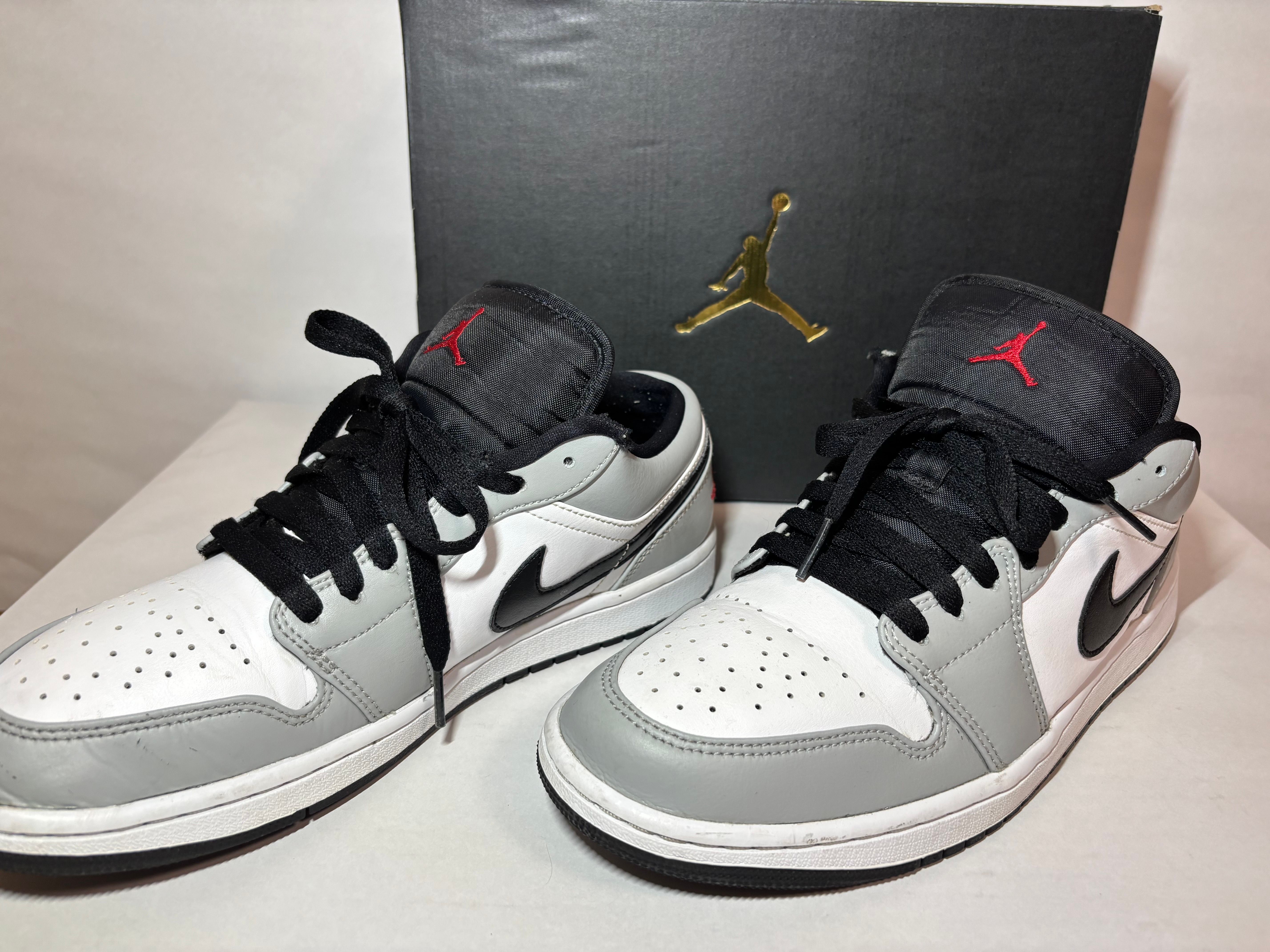 NIKE AIR JORDAN 1 LOW "LIGHT SMOKE GREY"