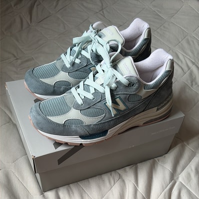 KITH × New Balance 992 "Aegean Blue/Shadow Gray"