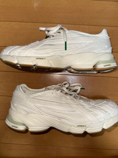 Sean Wotherspoon × adidas Orketro "Off White"