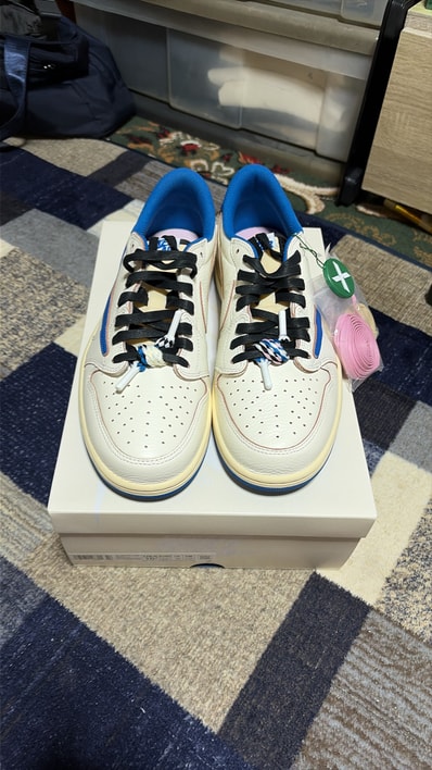Travis Scott × fragment design × Nike Air Jordan 1 Low OG "Sail/Military Blue"