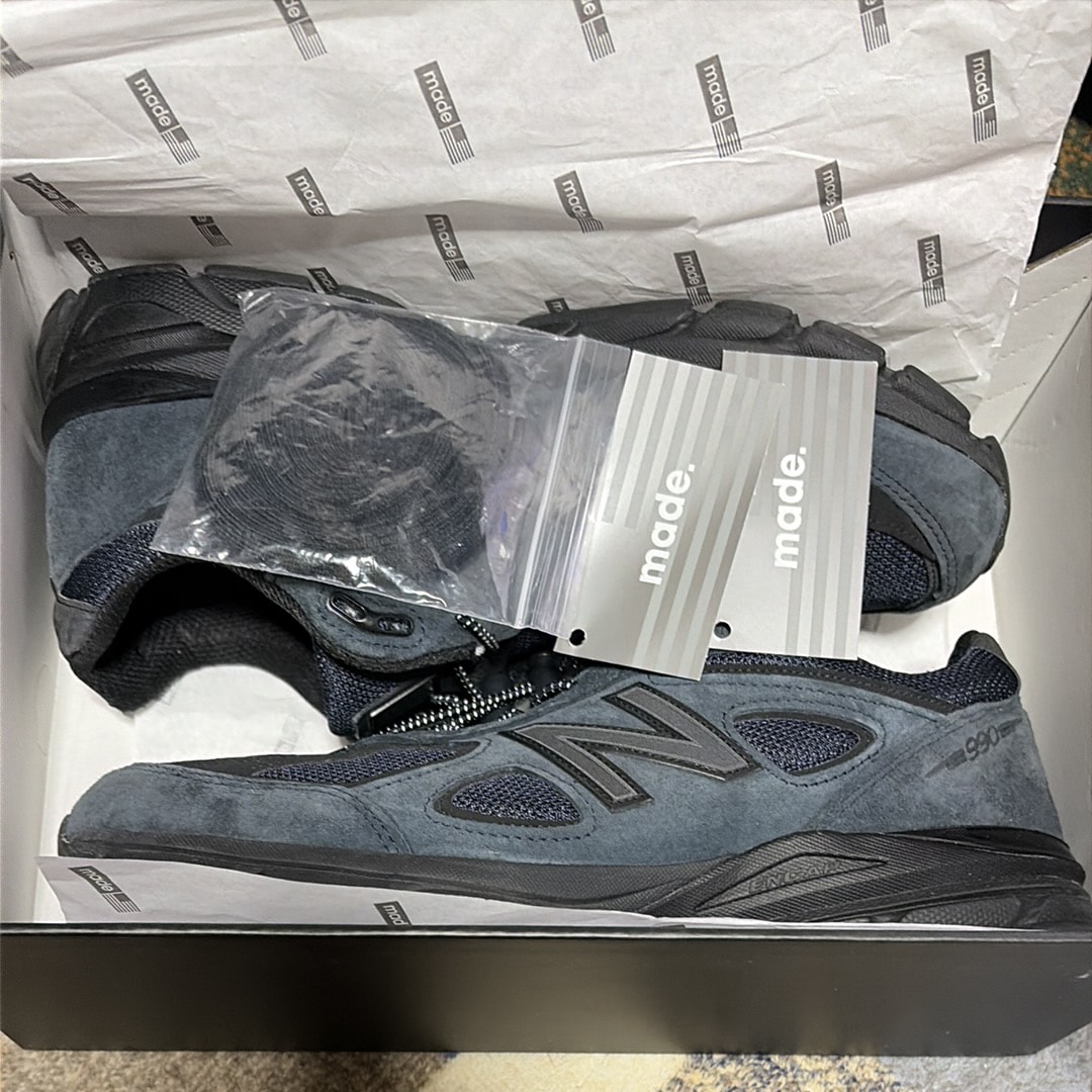 JJJJound × New Balance 990V4 "Navy"