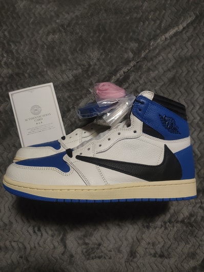 Travis Scott × fragment design × Nike Air Jordan 1 Retro High OG SP "Military Blue"