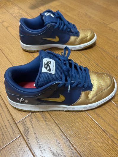 Supreme × Nike SB Dunk Low OG QS "Metallic Gold/Navy"