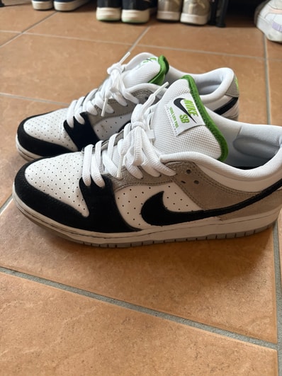 Nike SB Dunk Low "Chlorophyll"