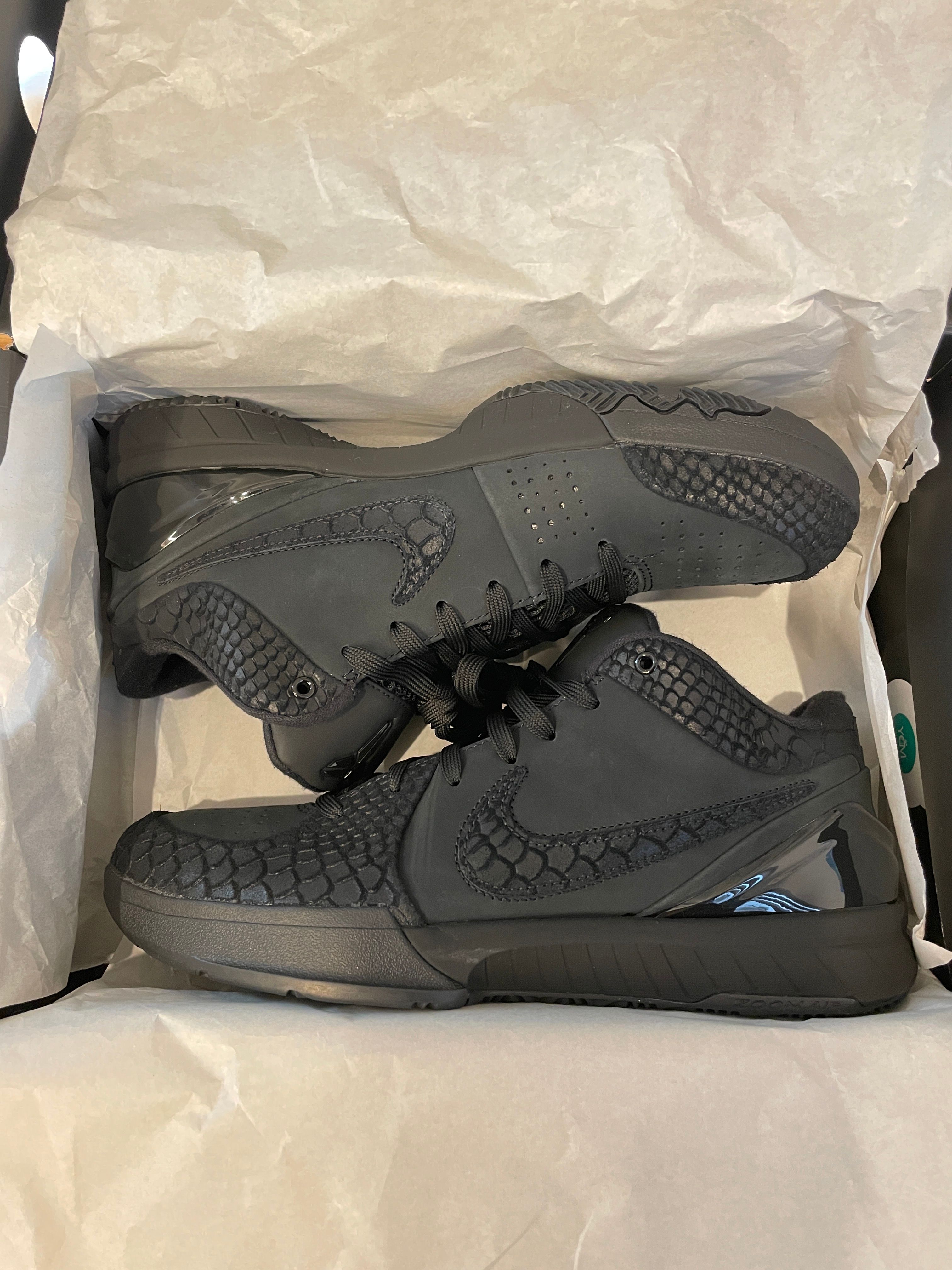 Nike Kobe 4 Protro "Black"