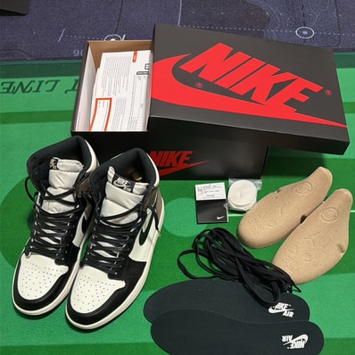 Nike Air Jordan 1 High OG "Sail/Dark Mocha/Black"