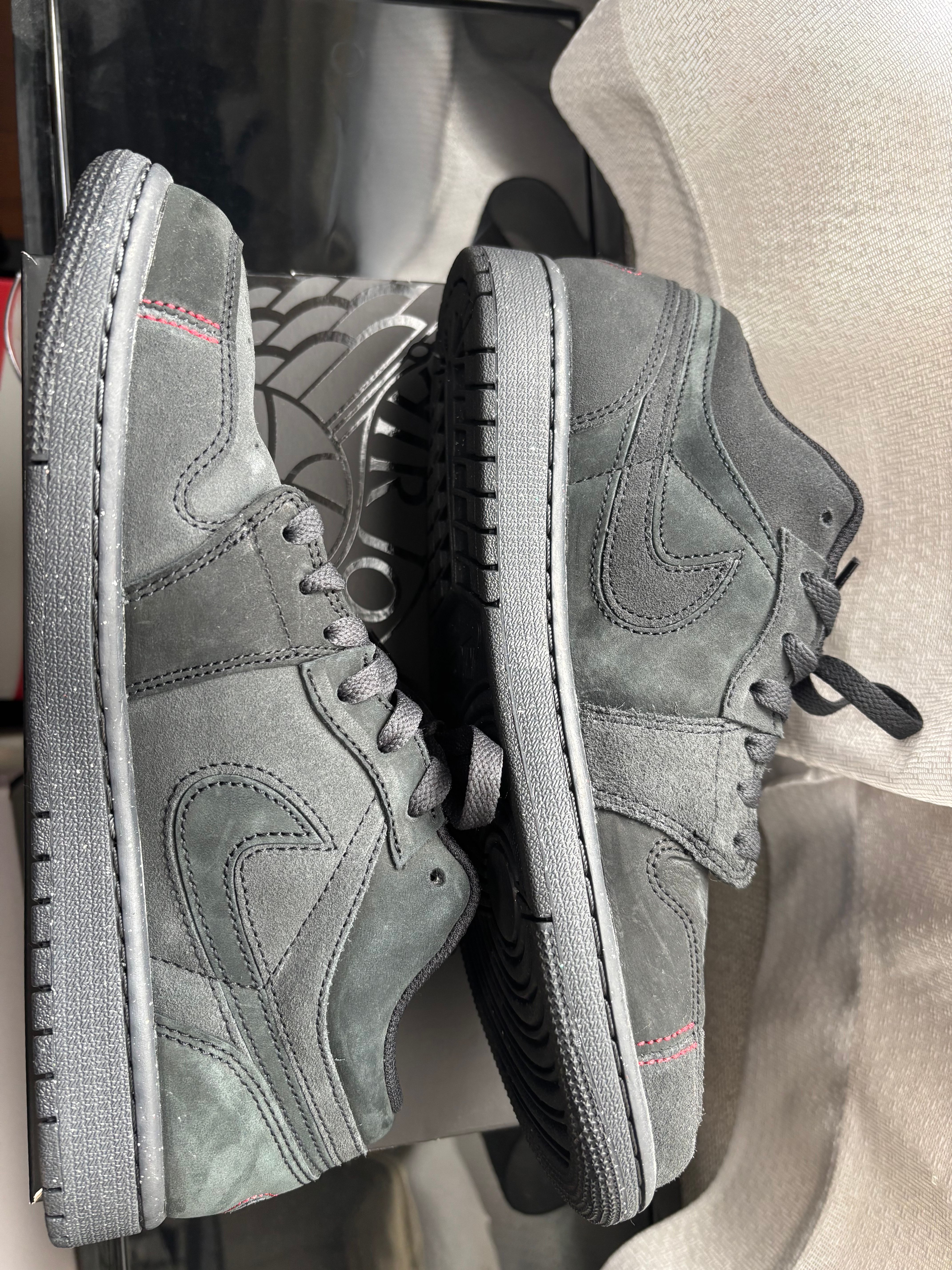 Nike Air Jordan 1 Low SE Craft "Dark Smoke Grey"