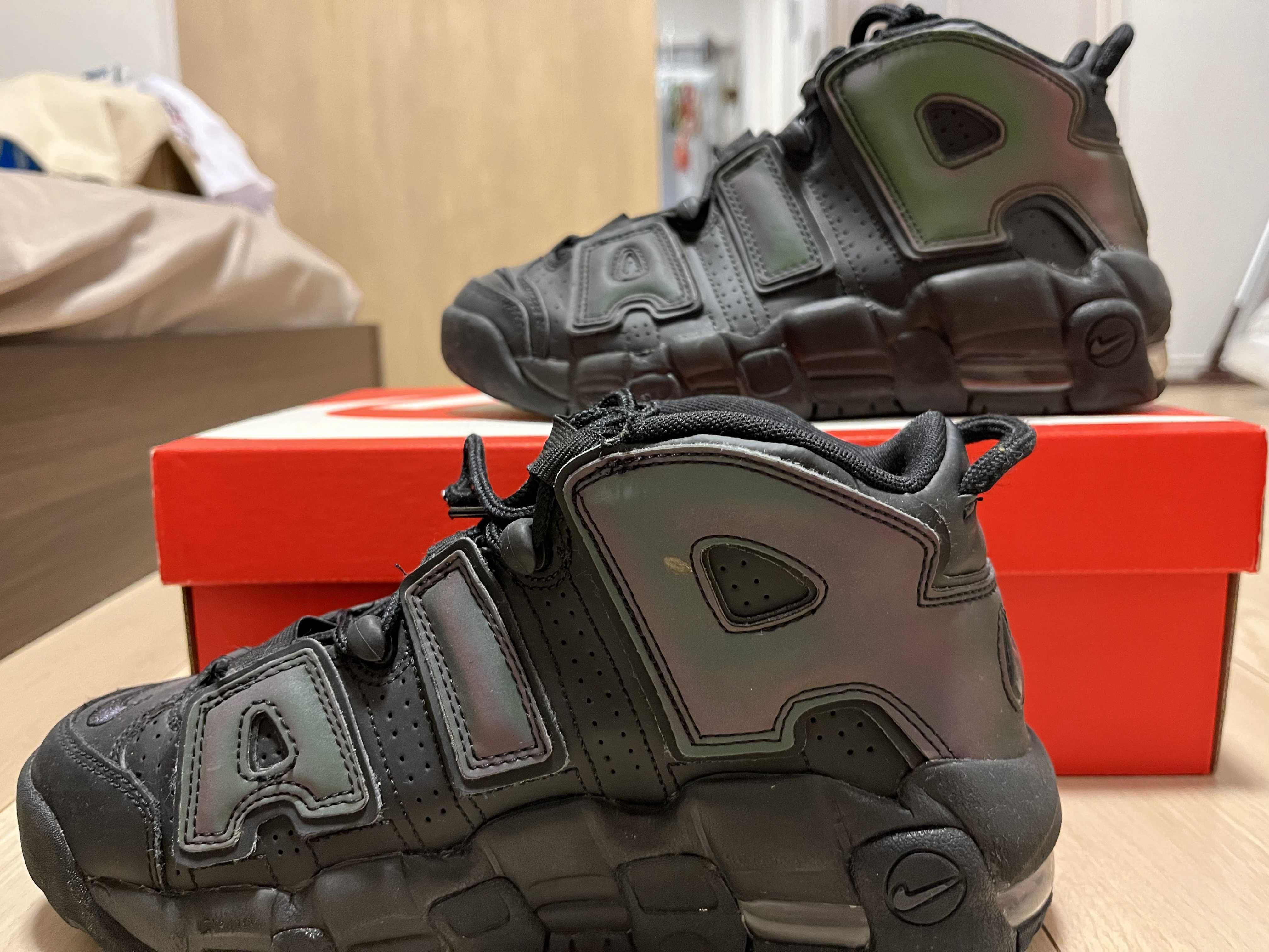 Nike GS Air More Uptempo SE "Black/Wolf Grey"