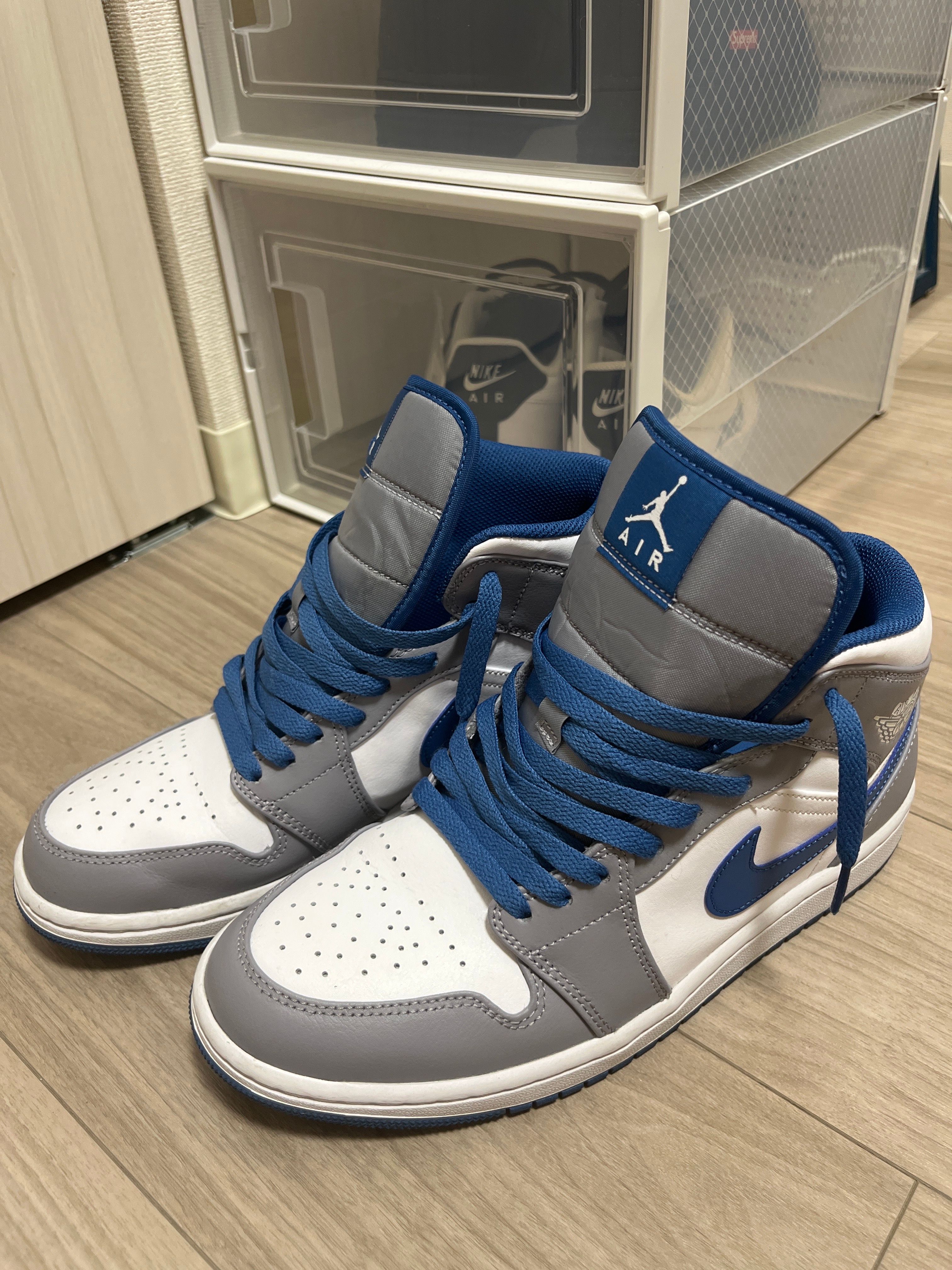 Nike Air Jordan 1 Mid "True Blue"