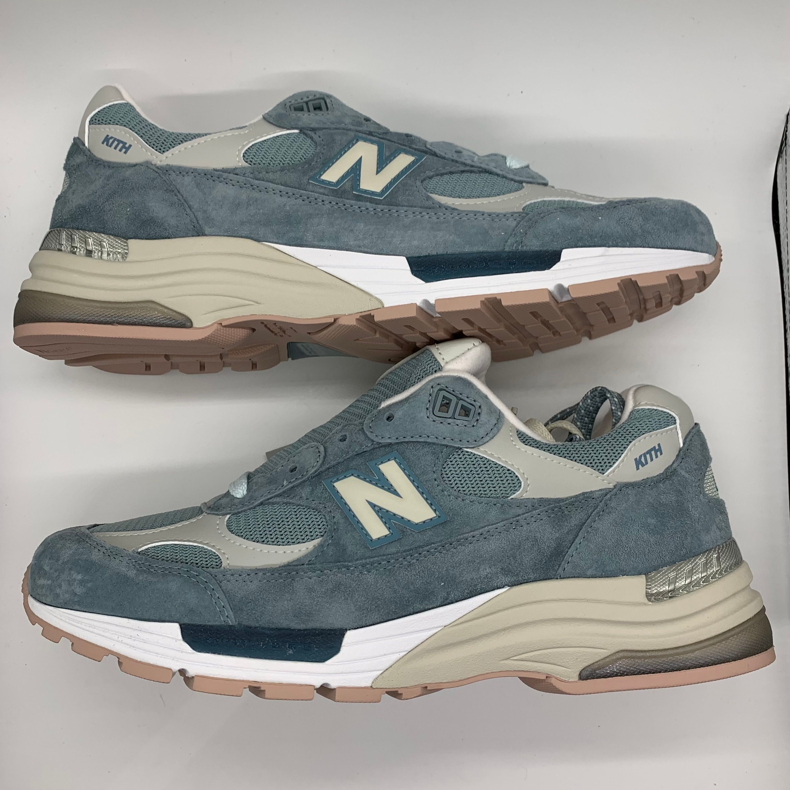 KITH × New Balance 992 "Aegean Blue/Shadow Gray"