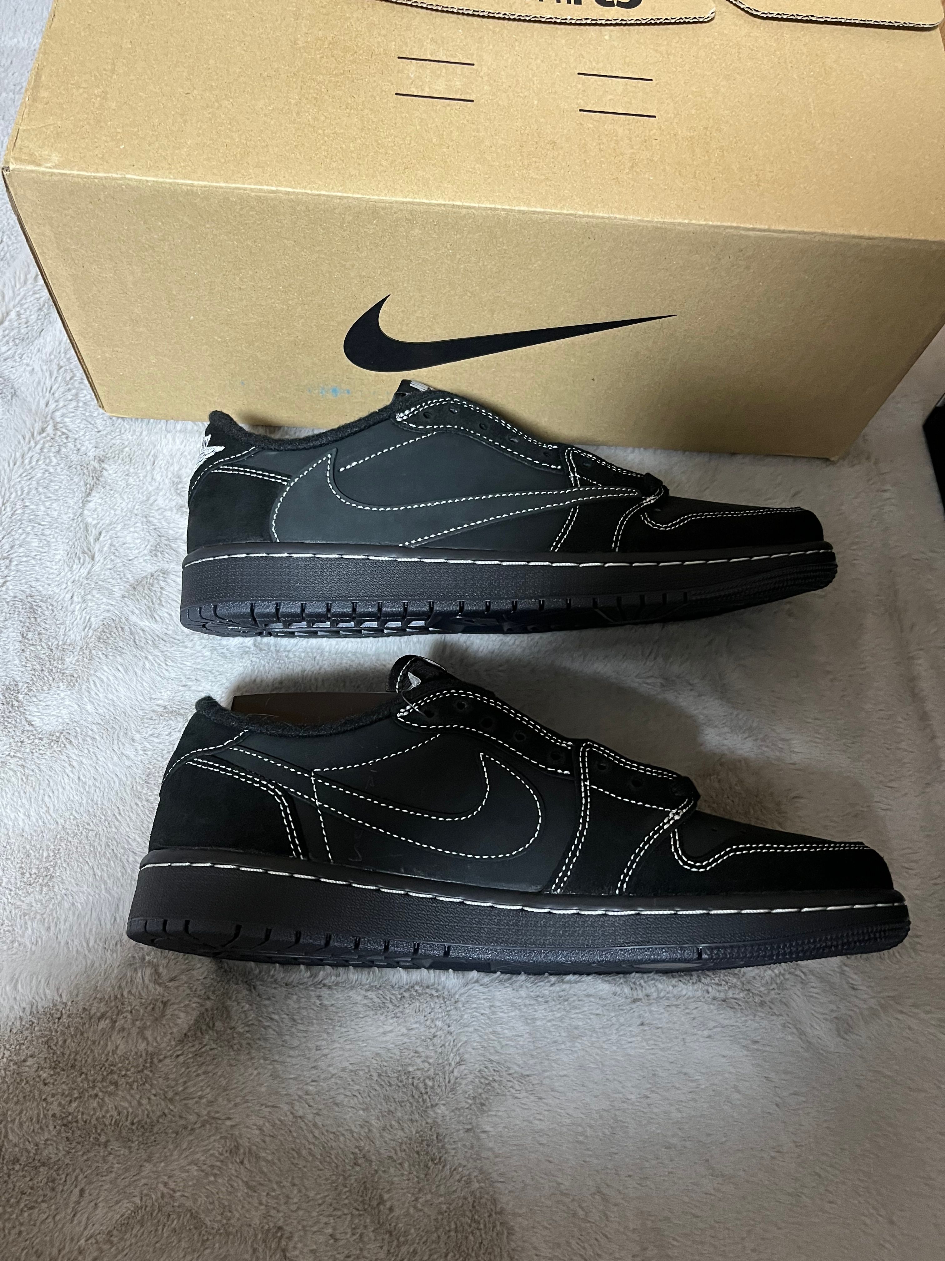 Travis Scott × Nike Air Jordan 1 Low OG SP "Black Phantom"