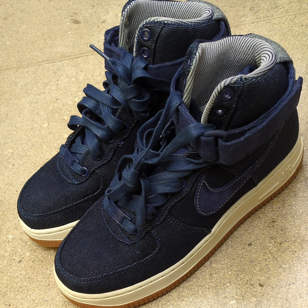 Nike Women's Air Force 1 Hi SE "Denim Binary Blue/Muslin-Sail"