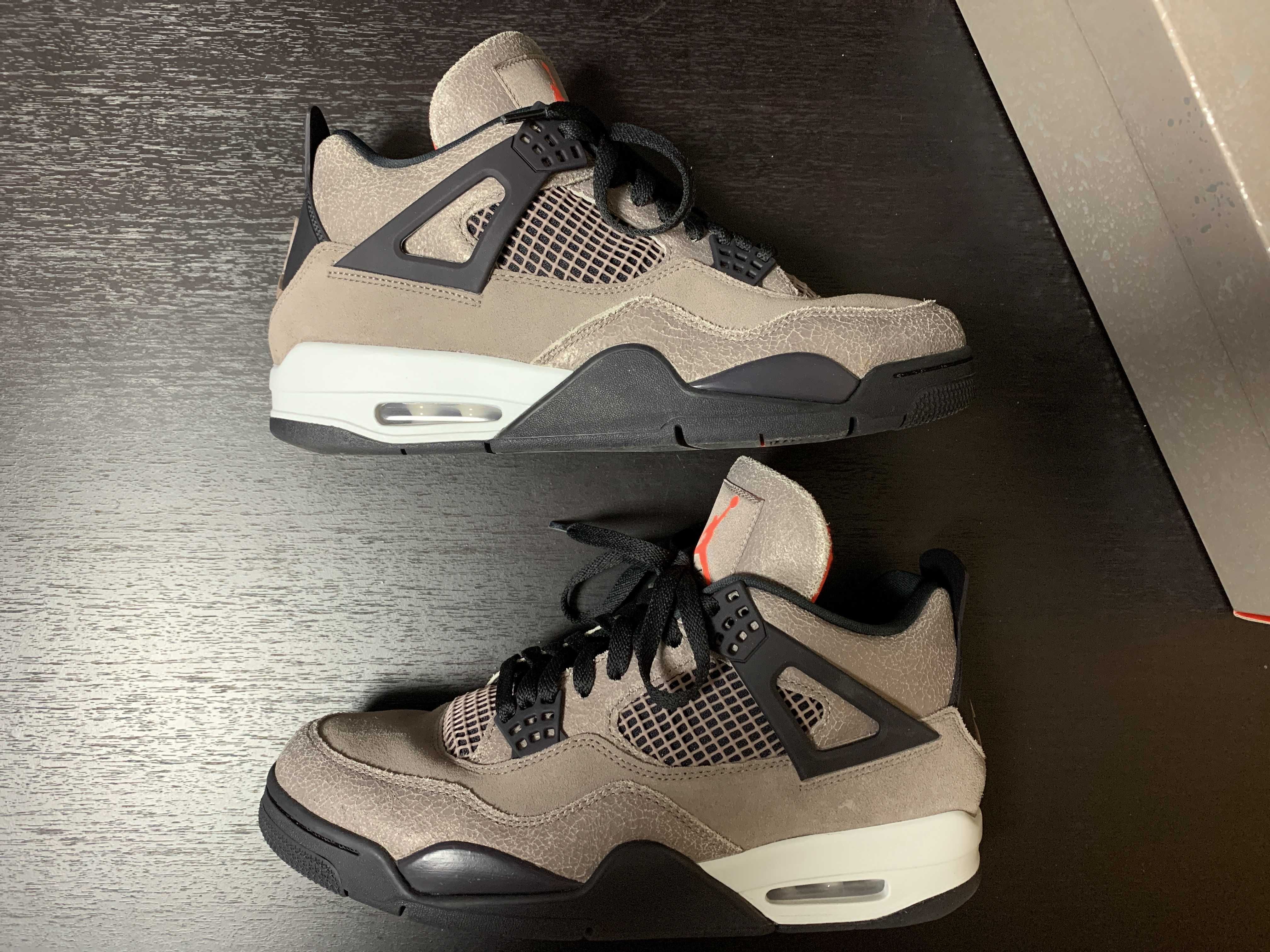 Nike Air Jordan 4 "Taupe Haze"
