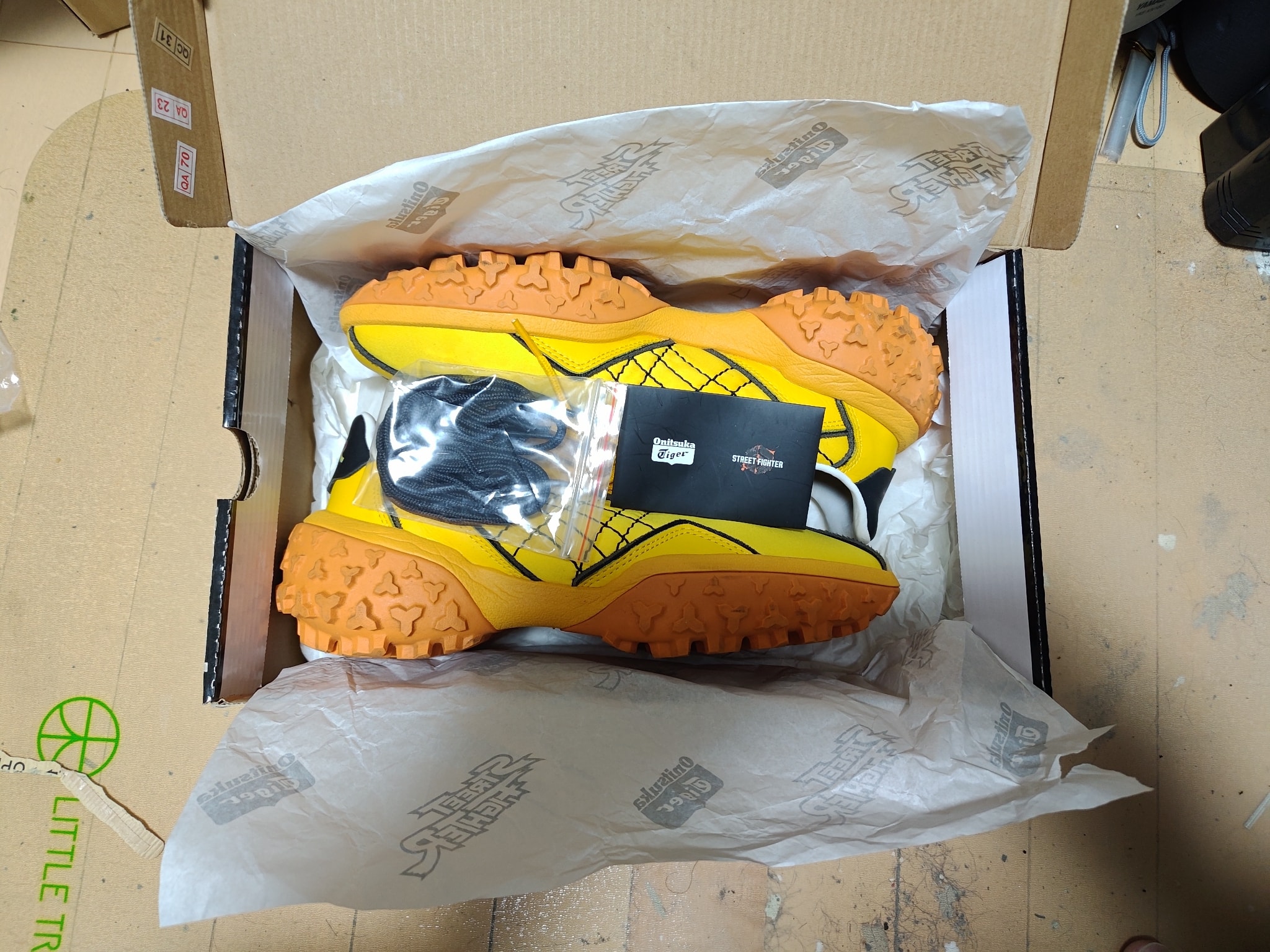 Onitsuka Tiger Endactus "Tai/Chi Yellow/Black"