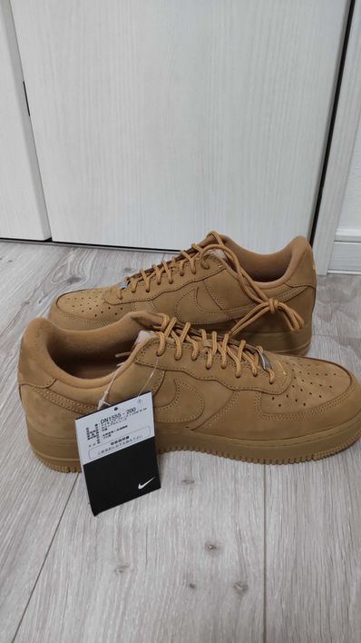 Supreme × Nike Air Force 1 Low "Flax/Wheat"