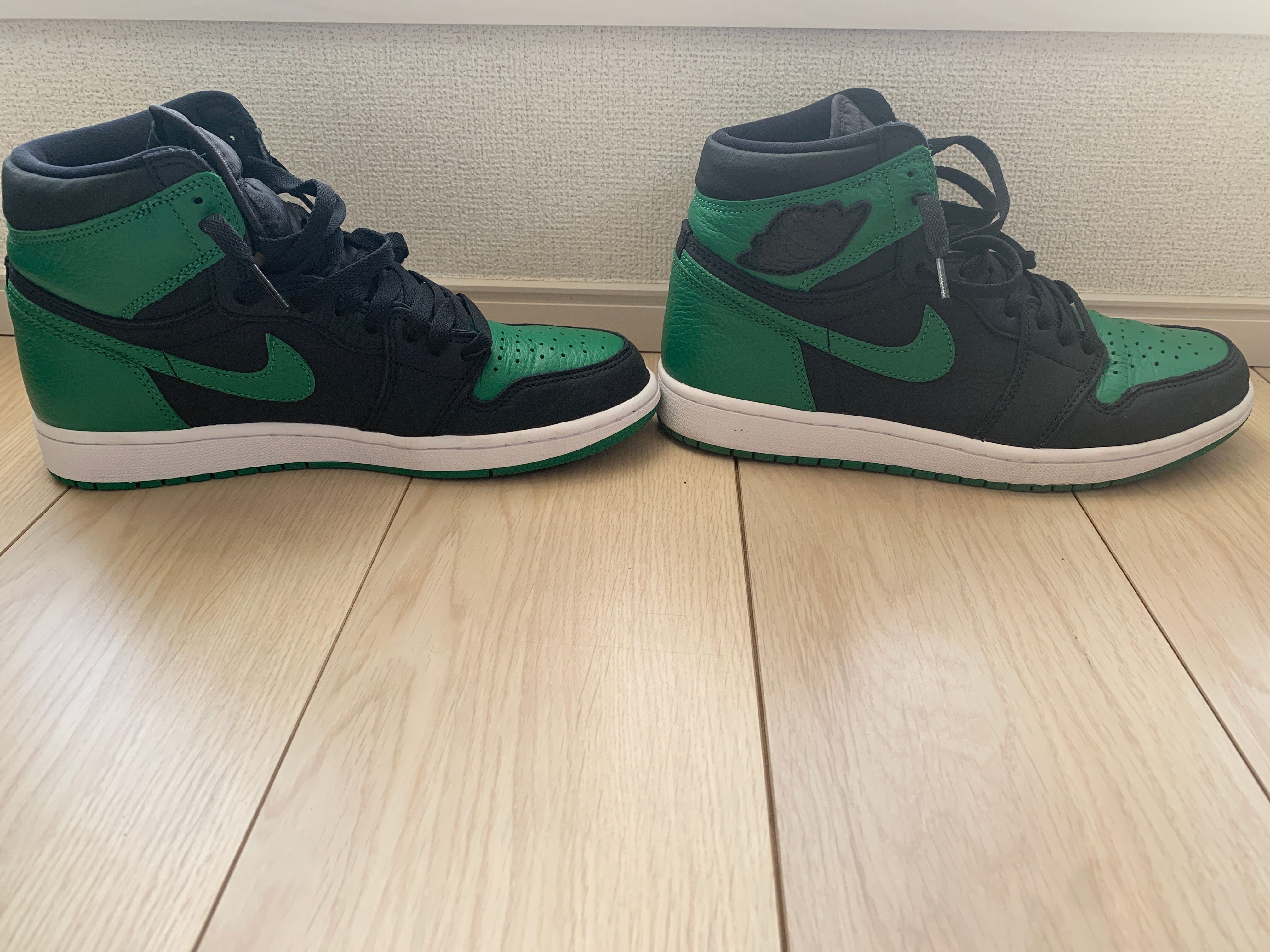 Nike Air Jordan 1 Retro High OG "Black/Pine Green" (2020)