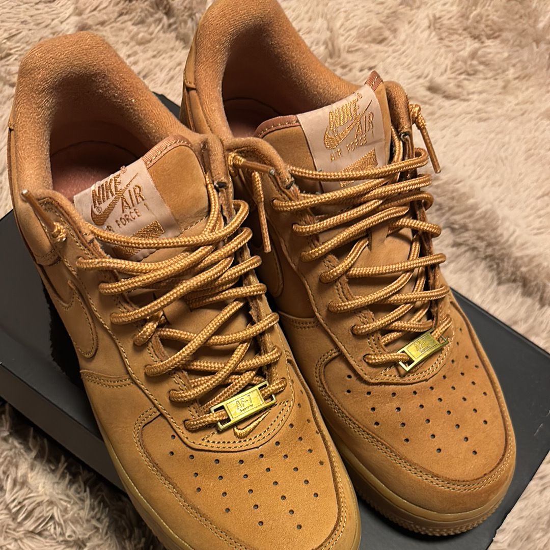 Supreme × Nike Air Force 1 Low "Flax/Wheat"