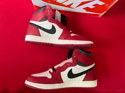 Nike Air Jordan 1 High OG "Lost & Found/Chicago"