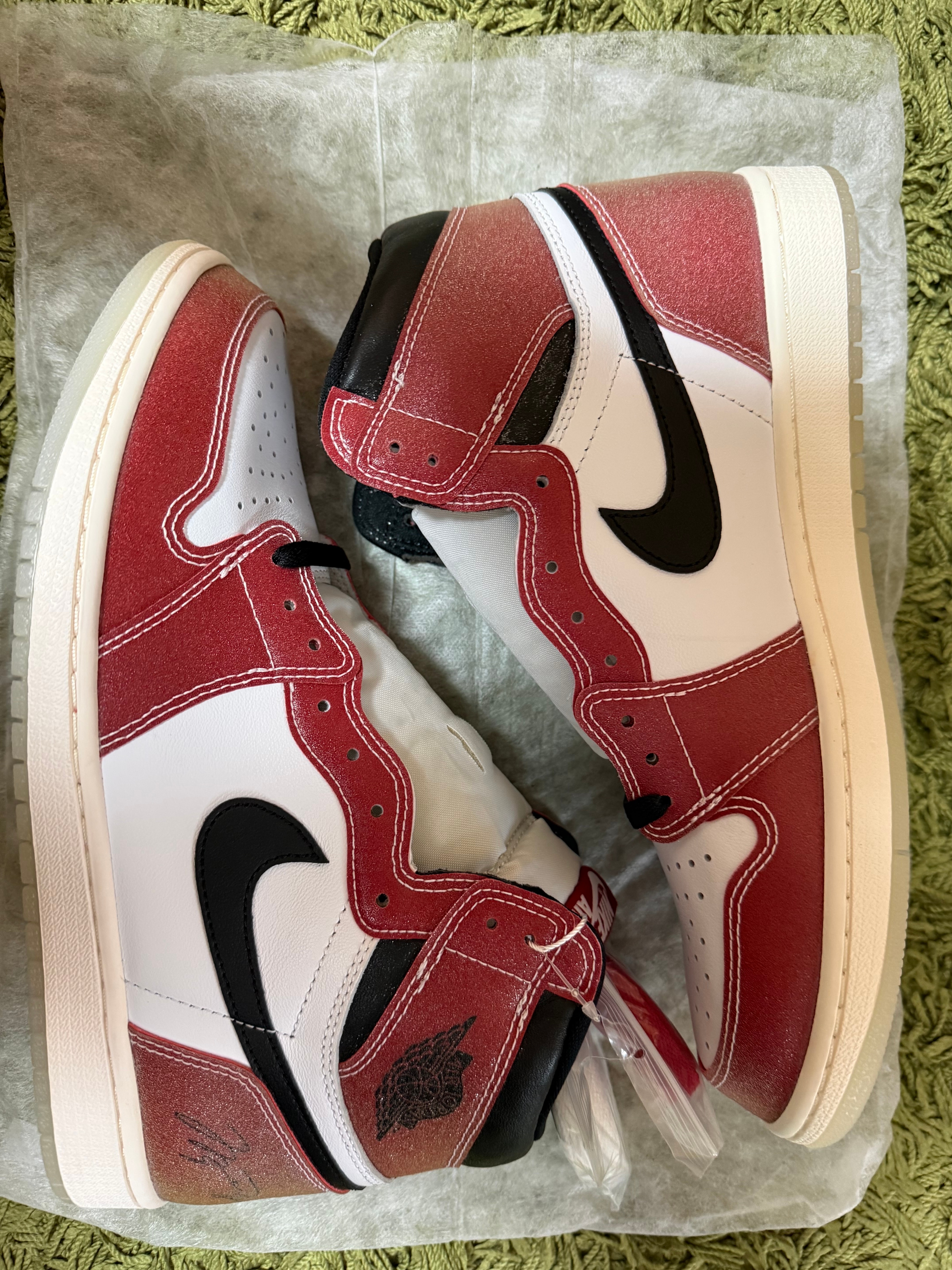 Trophy Room × Nike Air Jordan 1 Retro High OG "Chicago"