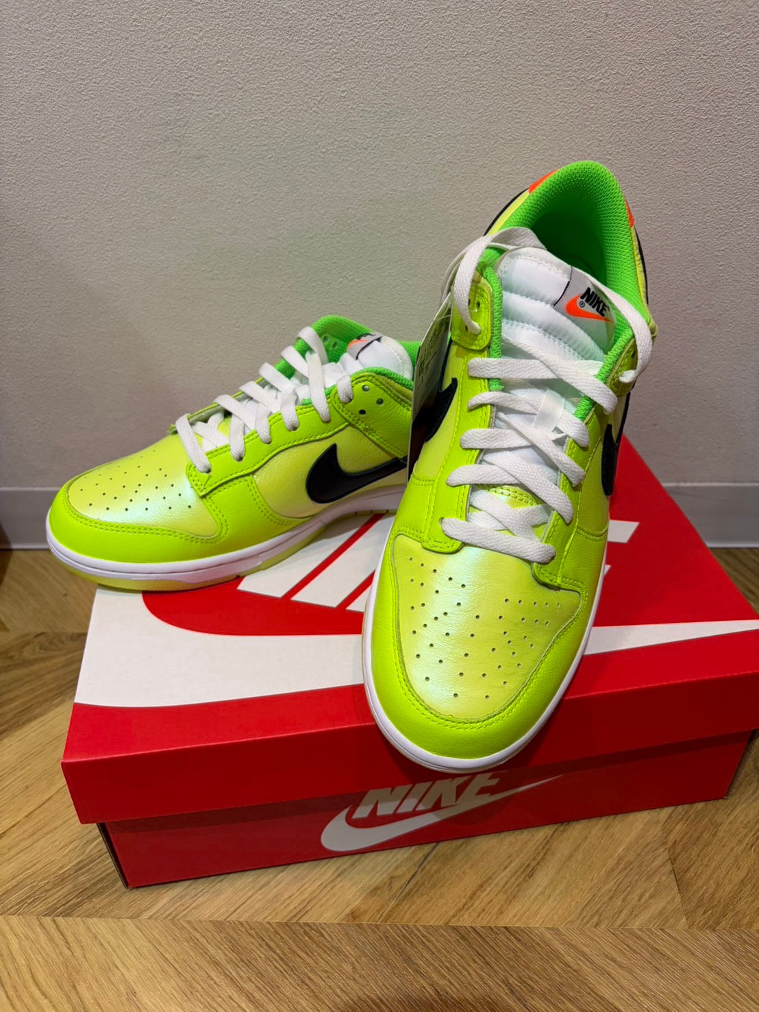 Nike Dunk Low "Volt"