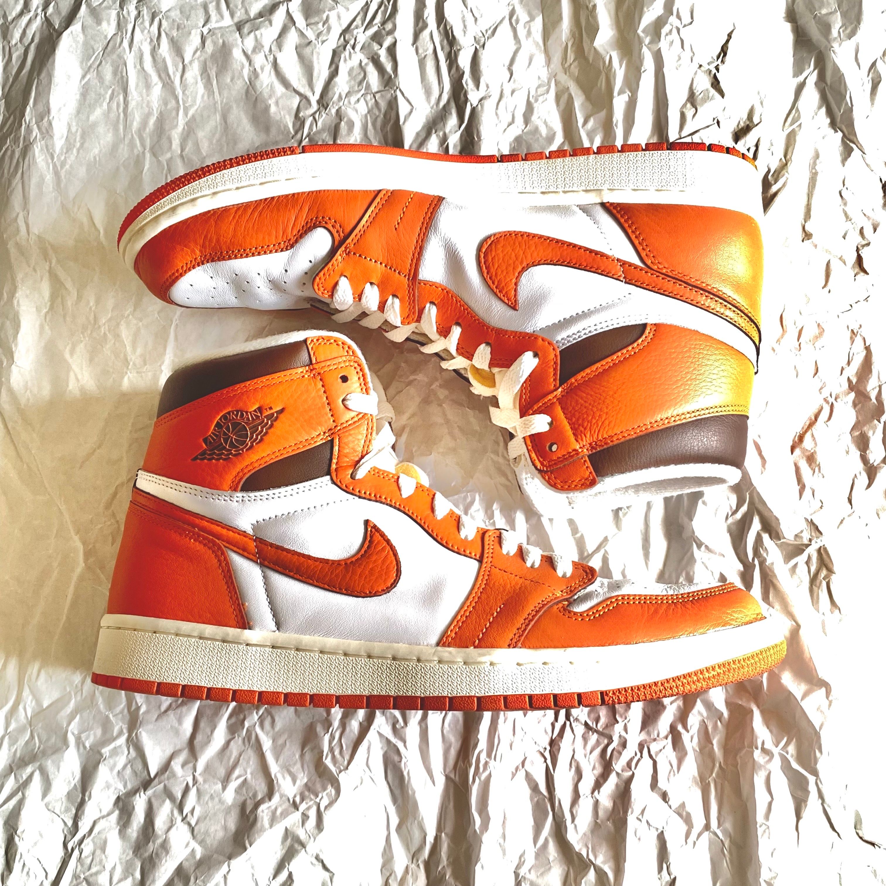 Nike Women's Air Jordan 1 High OG "Starfish"
