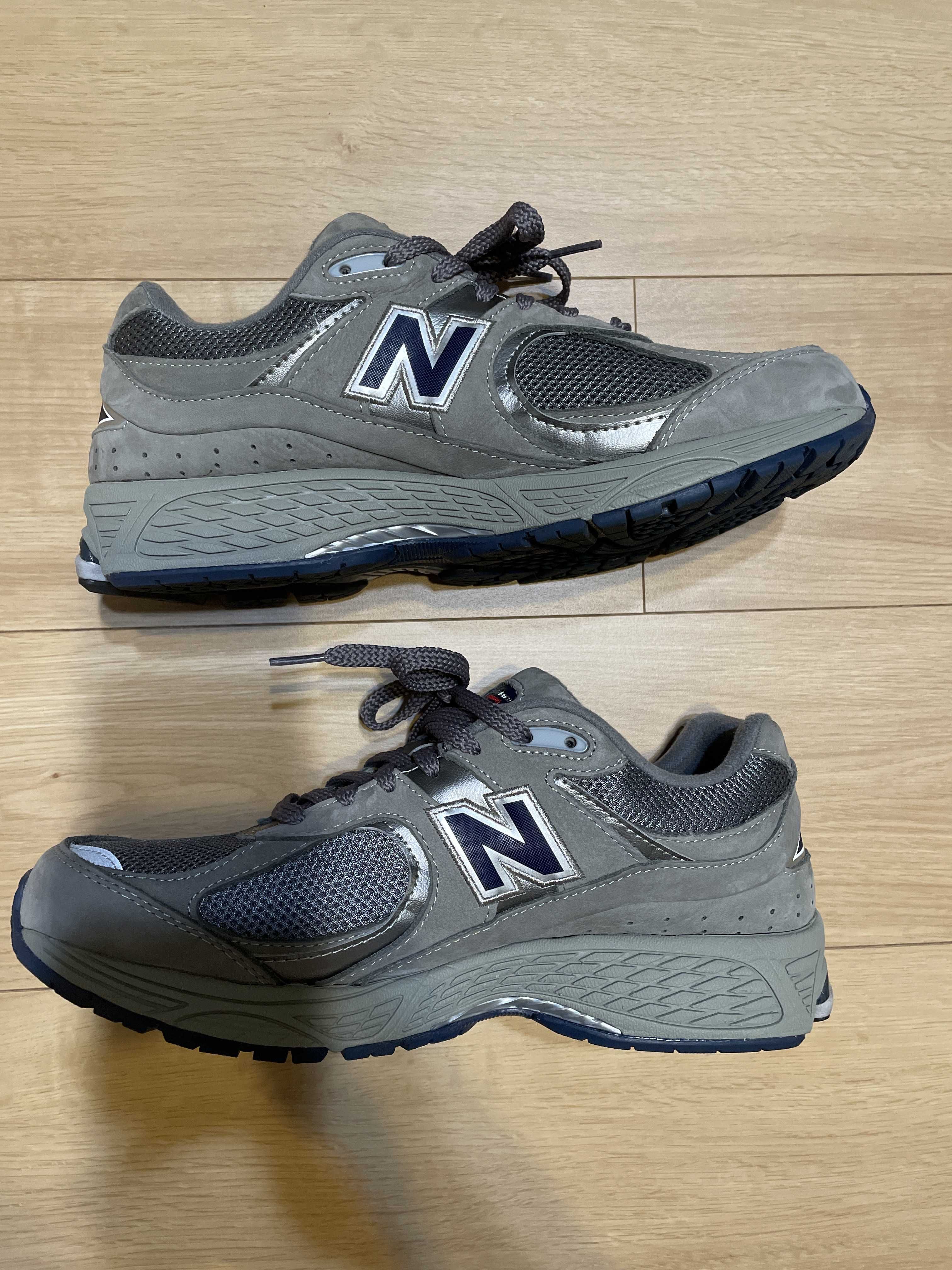 New Balance 2002R "Gray"