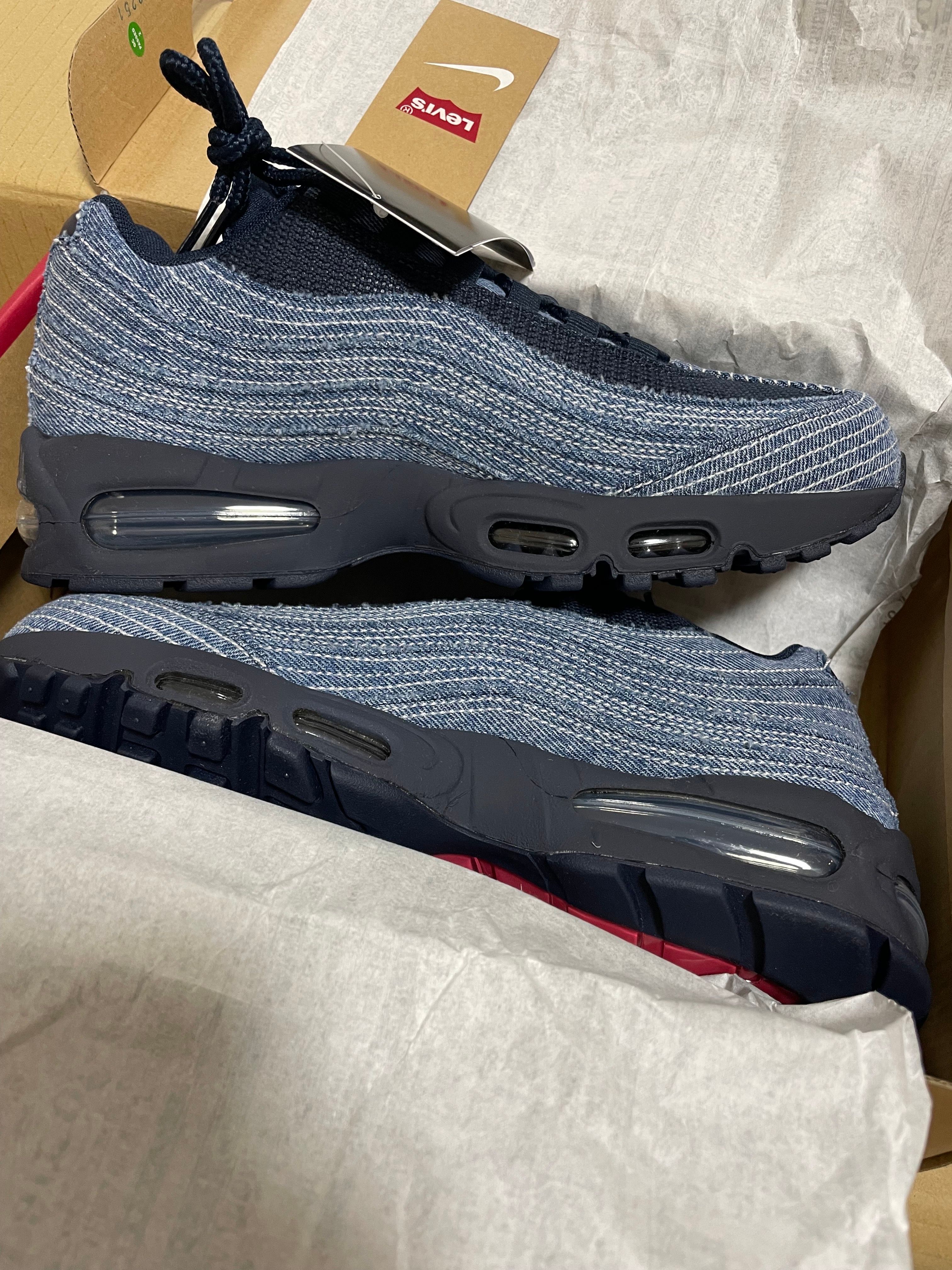 Levi's × Nike Air Max 95 OG "Denim Blue"