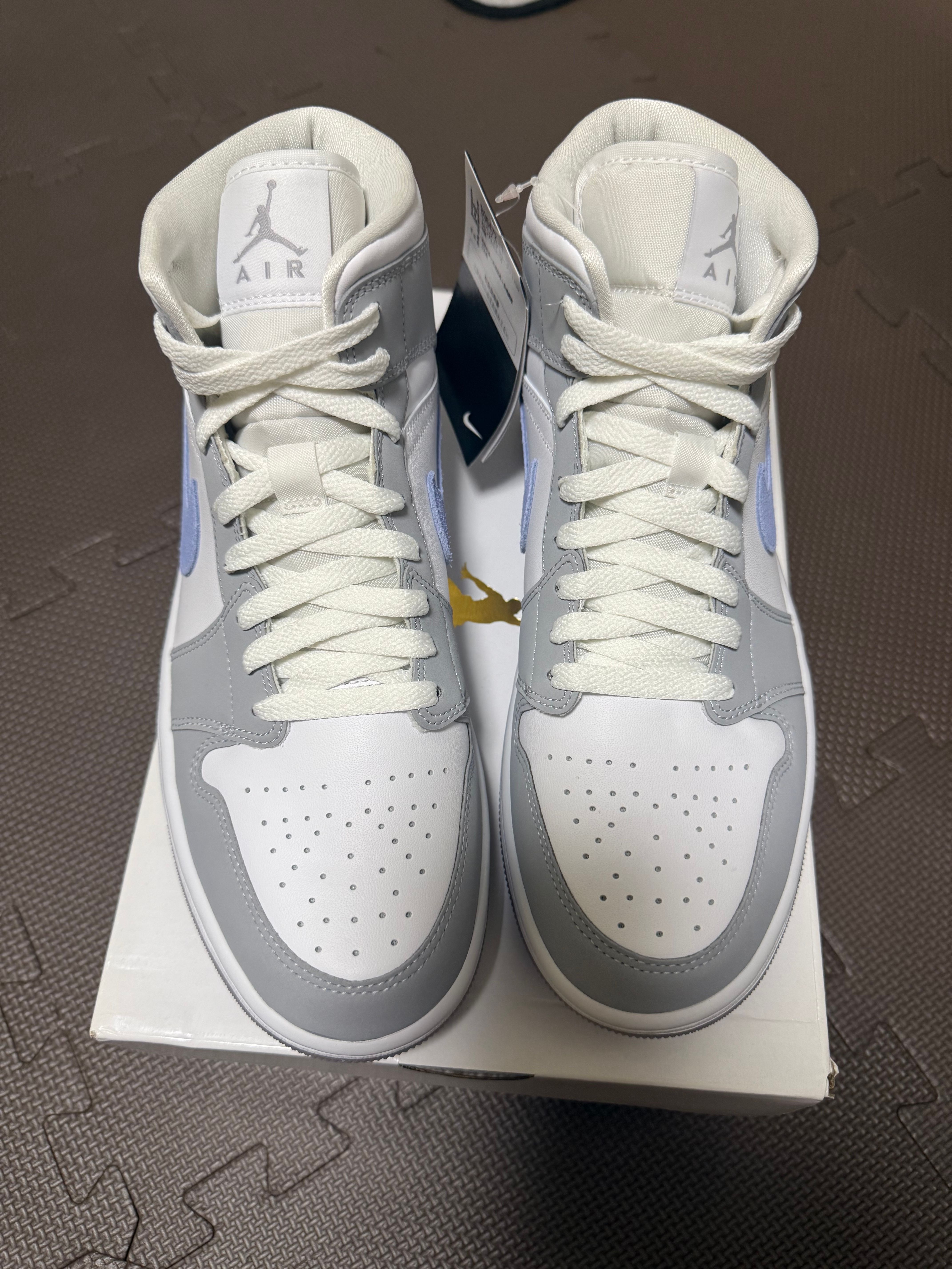 Nike Women's Air Jordan 1 Mid "Wolf Grey"