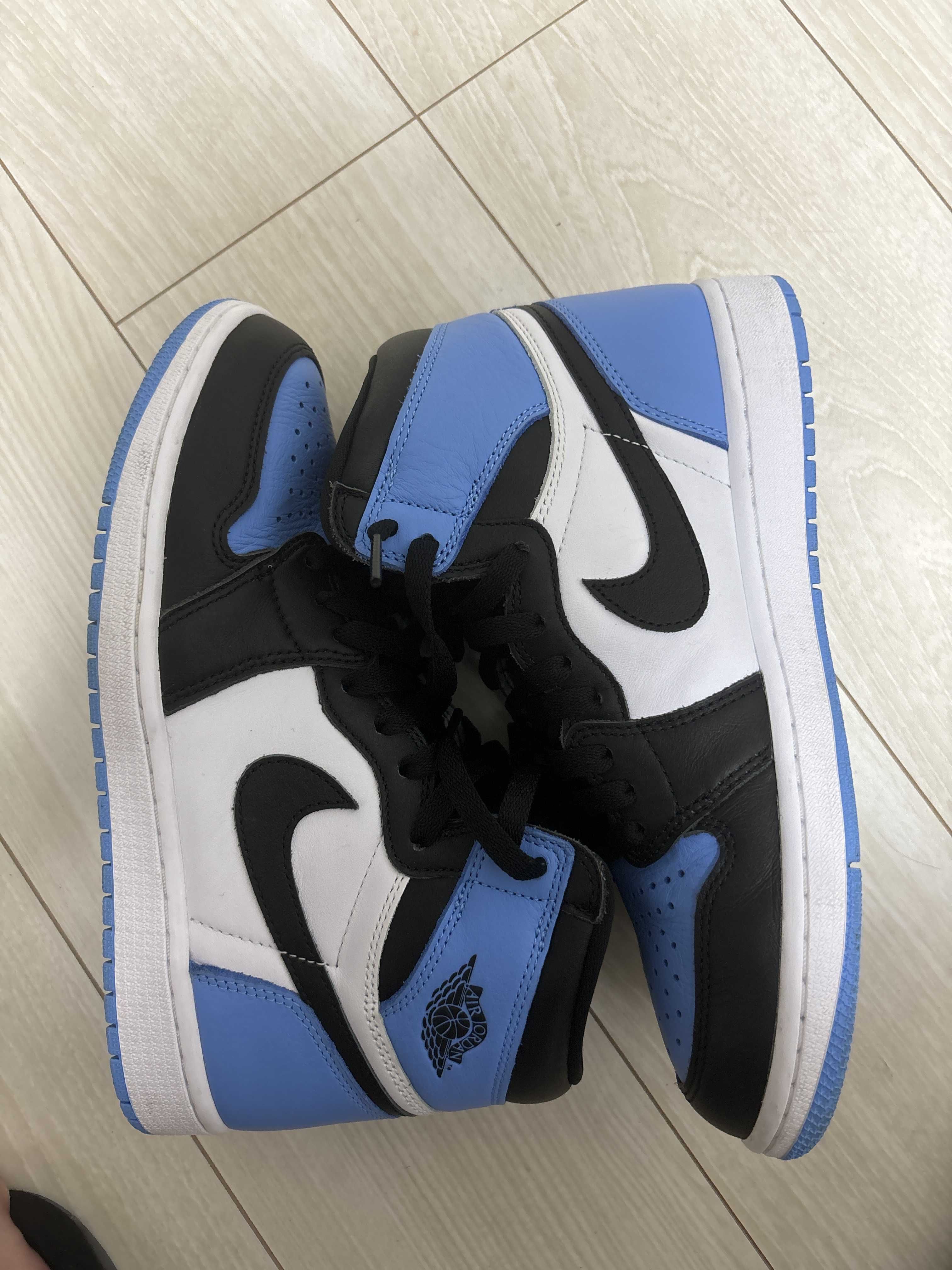 Nike Air Jordan 1 Retro High OG "University Blue/UNC Toe"