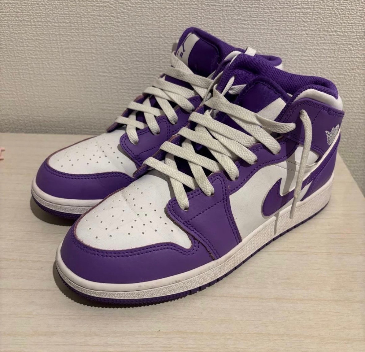 Nike Women's Air Jordan 1 Mid "Action Grape"