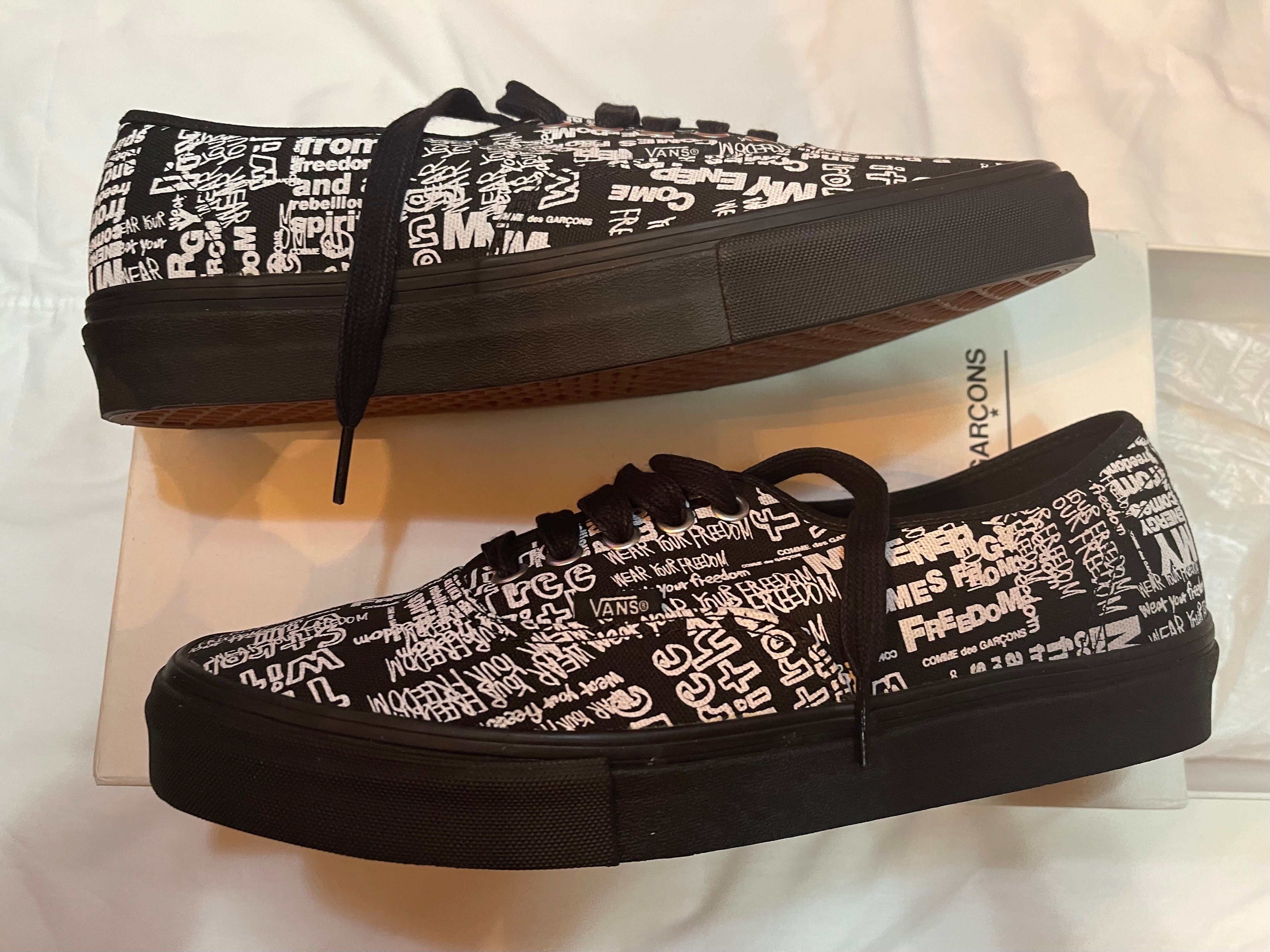 COMME des GARÇONS × Vans Authentic "Black Message"