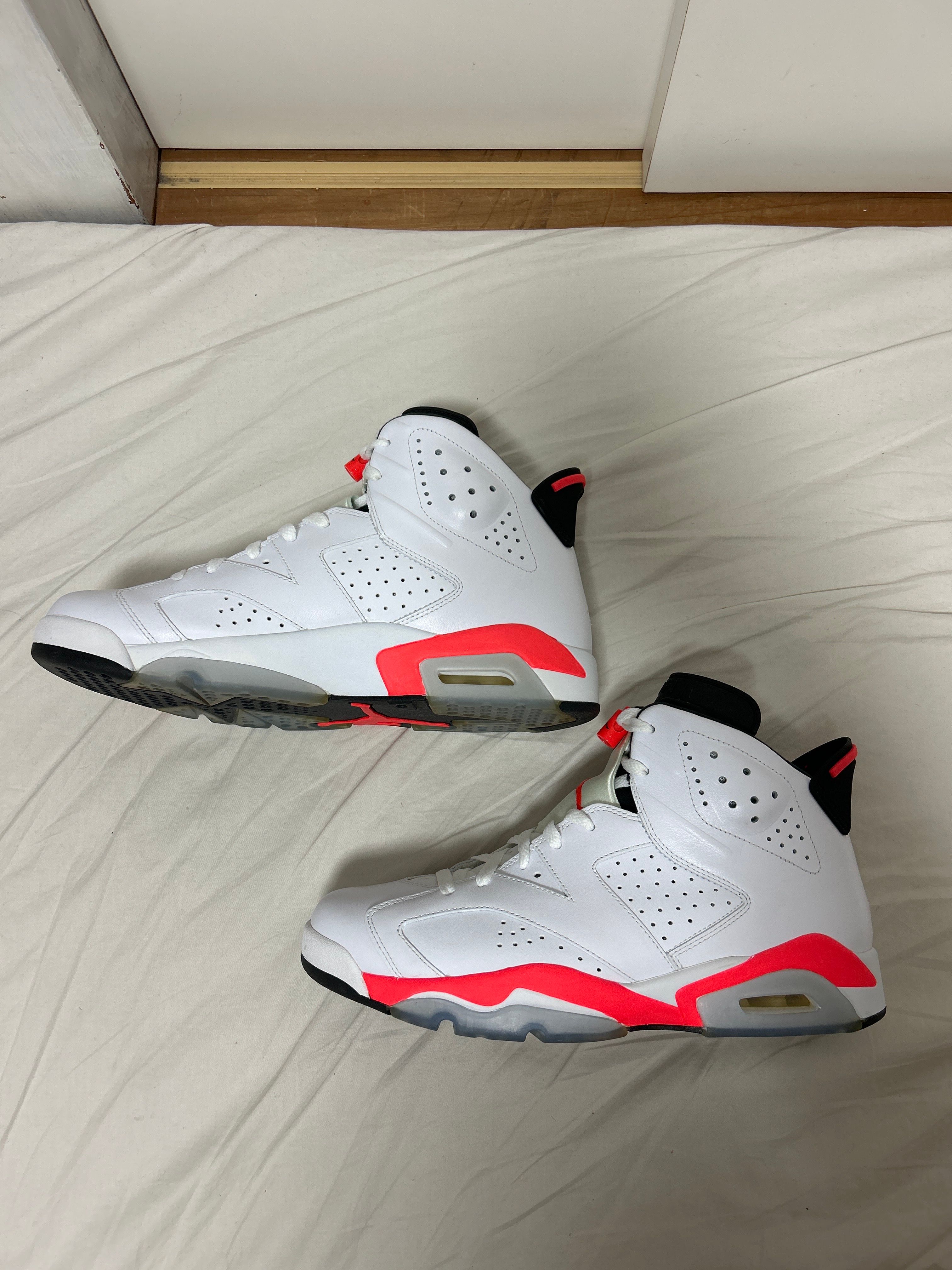 Nike Air Jordan 6 Retro "White / Infra Red" (2014)