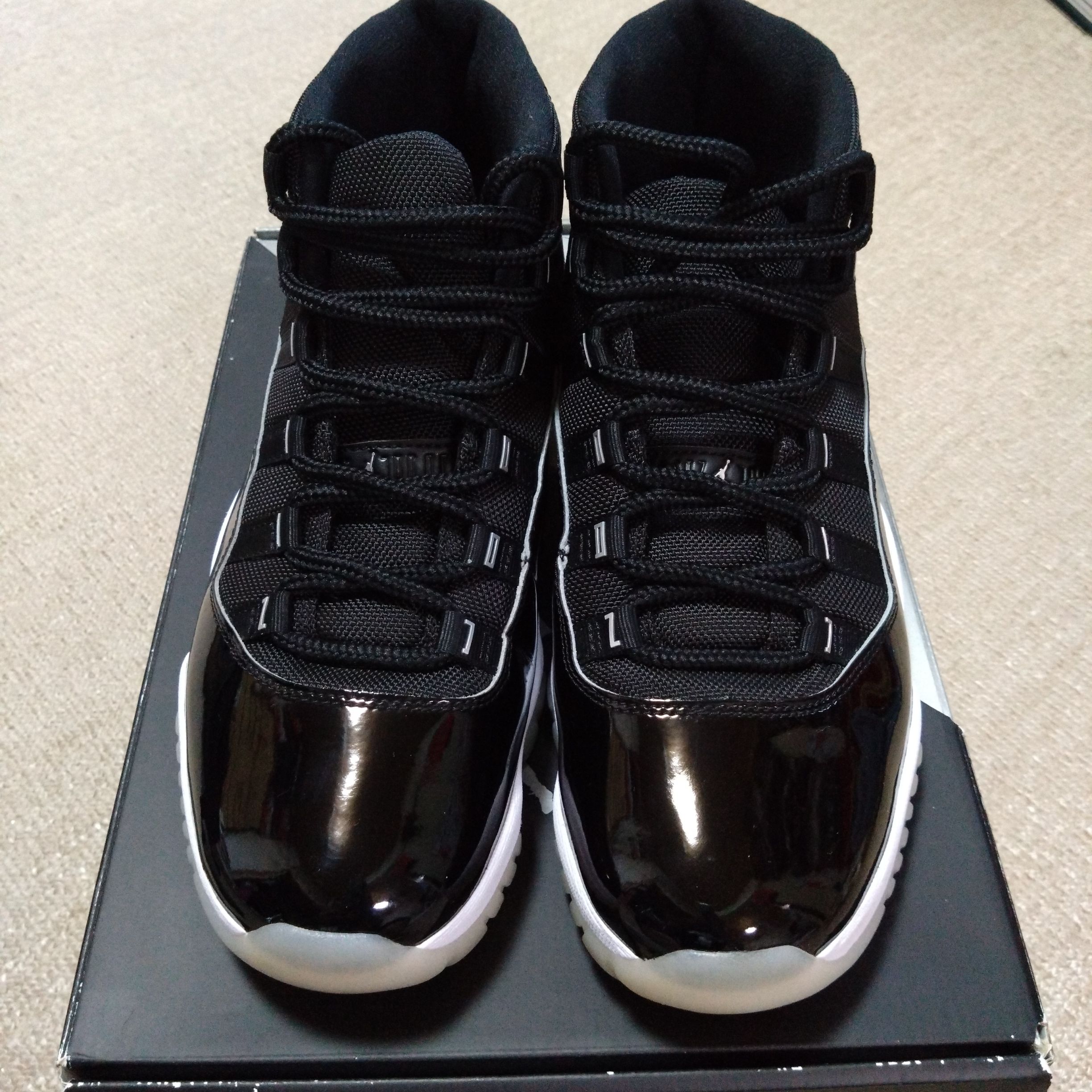 Nike Air Jordan 11 "Jubilee"