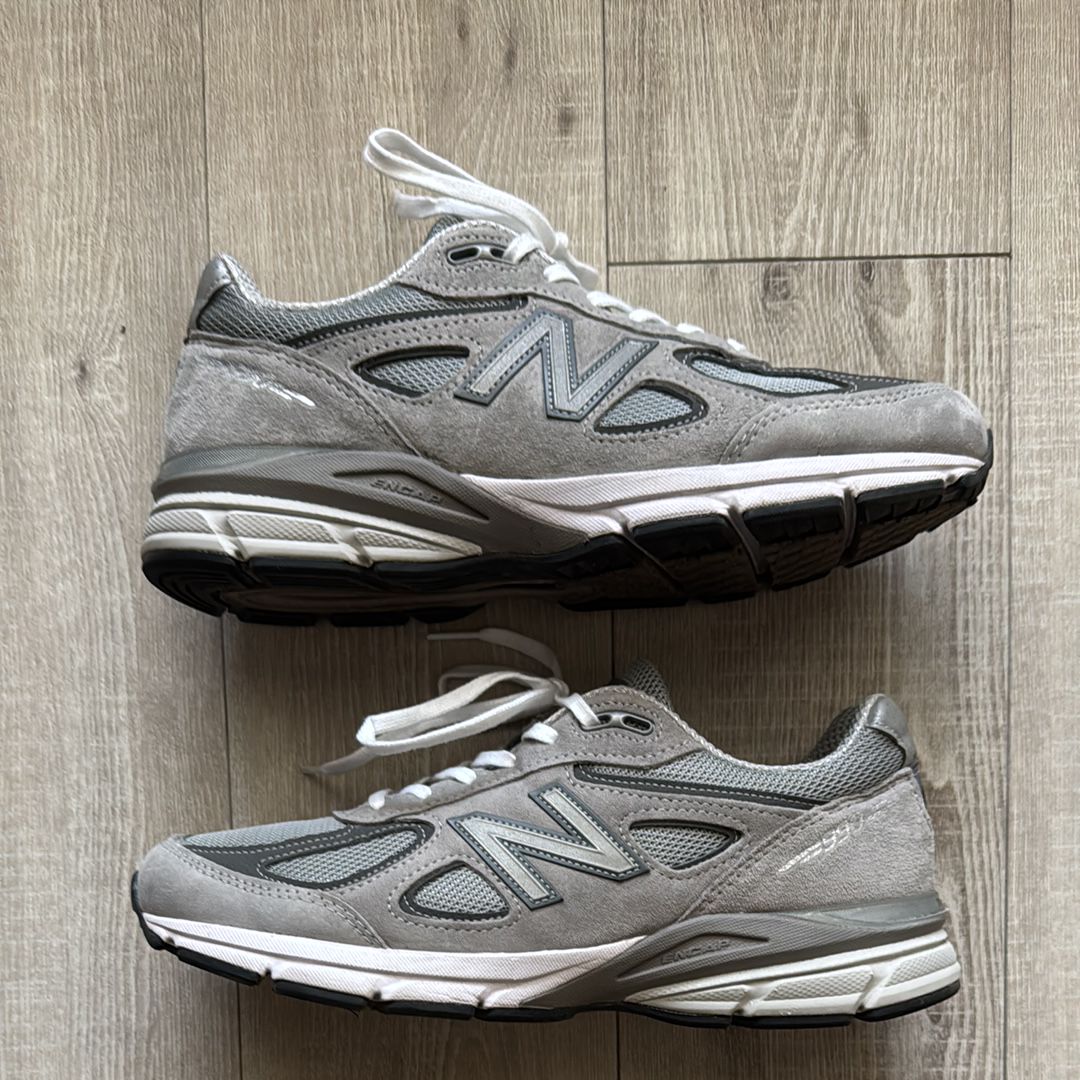 New Balance 990V4 "Grey Silver"