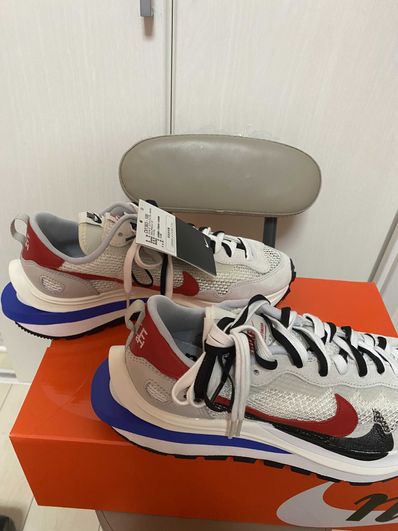 sacai × Nike Vapor Waffle "Royal Fuchsia"