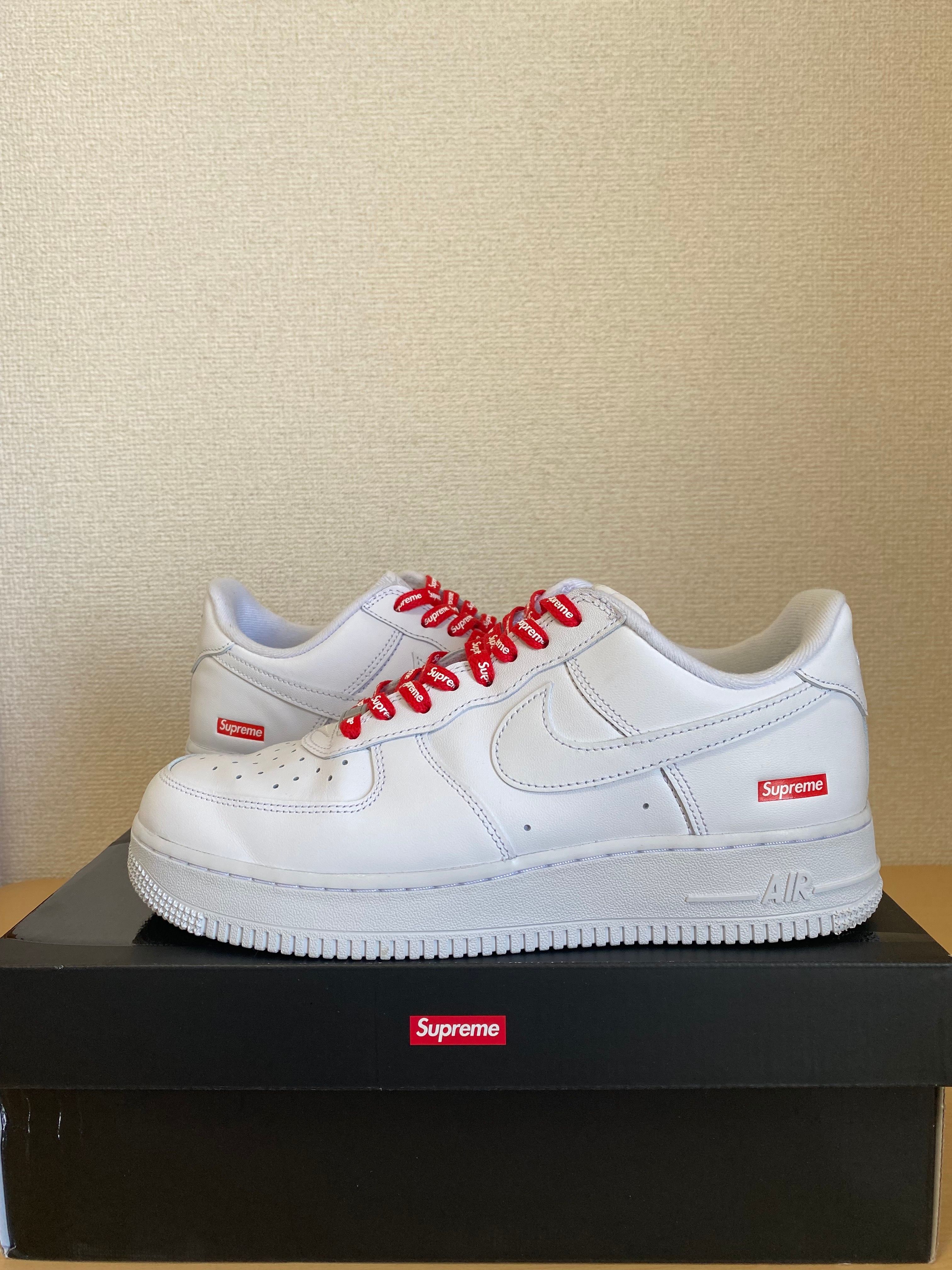 Supreme × Nike Air Force 1 Low "White"