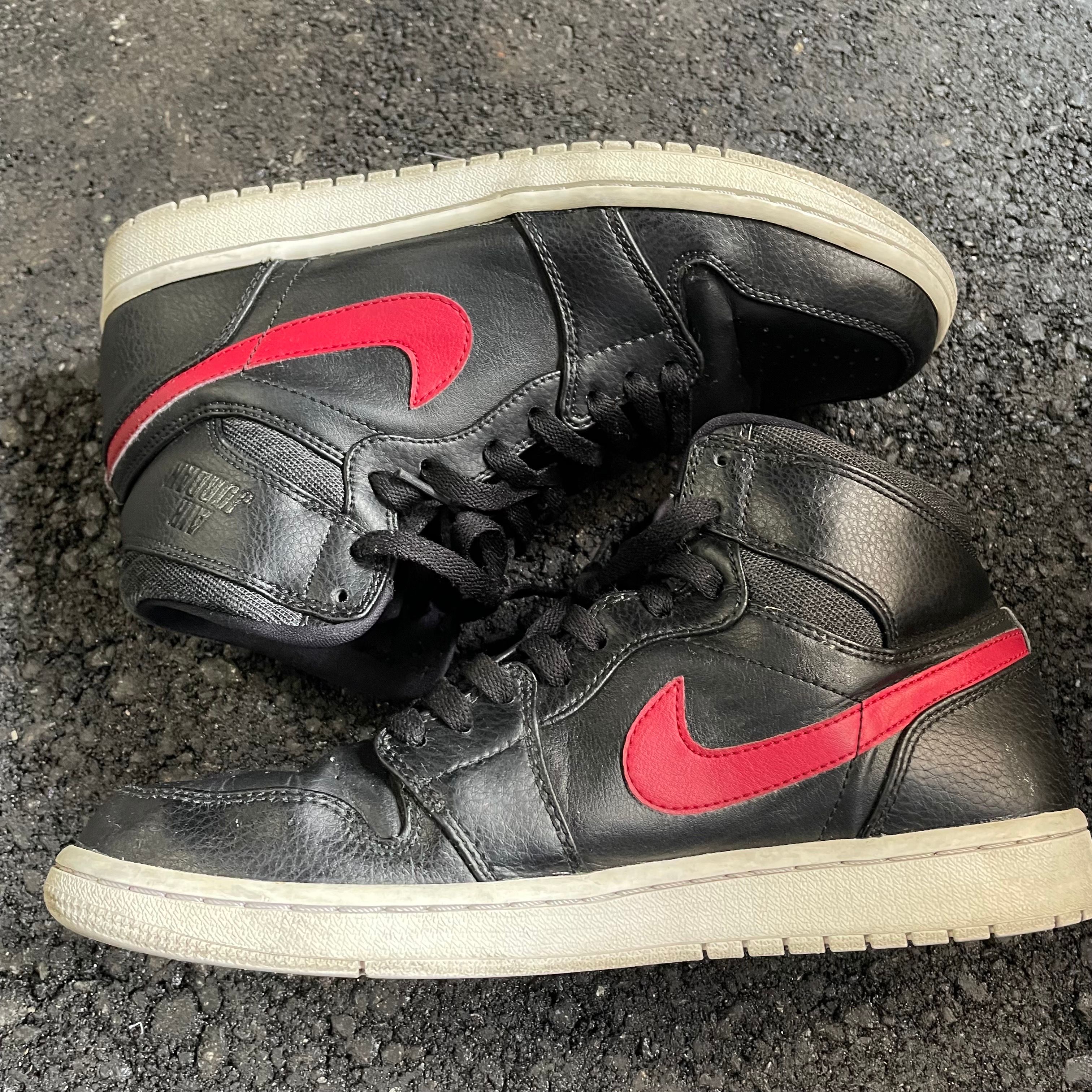 Nike Air Jordan 1 Retro High "Rare Air/Bred"
