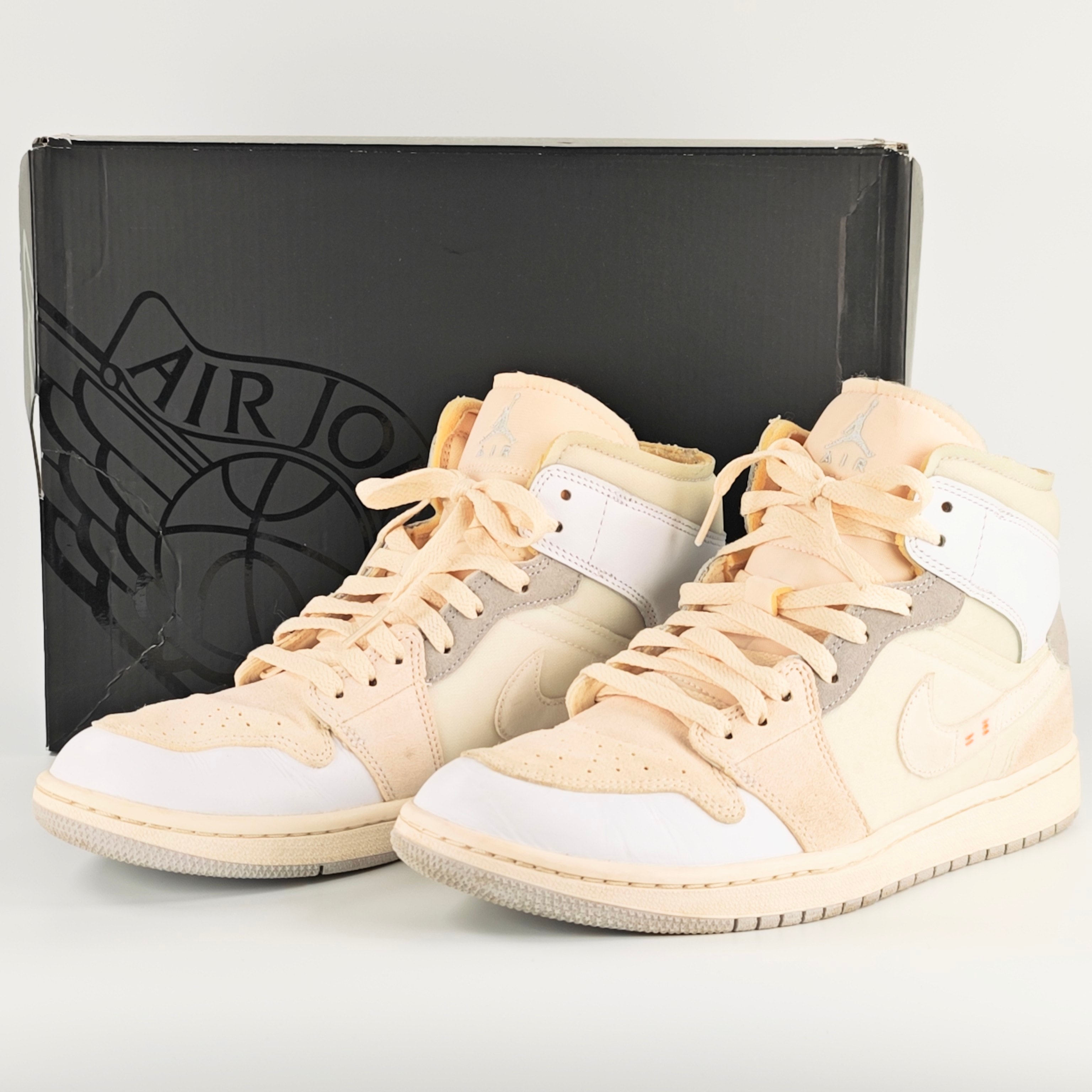 Nike Air Jordan 1 mid "Inside Out/White/Grey"