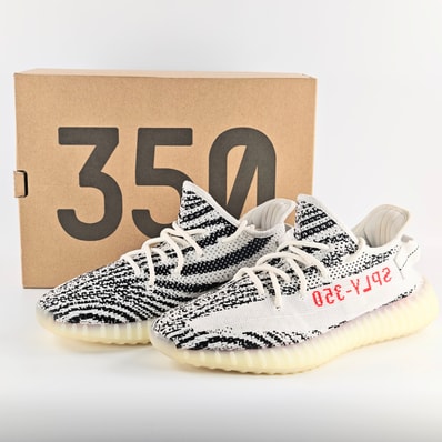 adidas YEEZY Boost 350 V2 "Zebra"