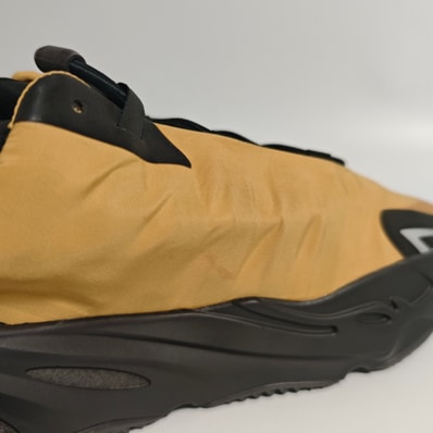 adidas YEEZY Boost 700 MNVN "Honey Flux"