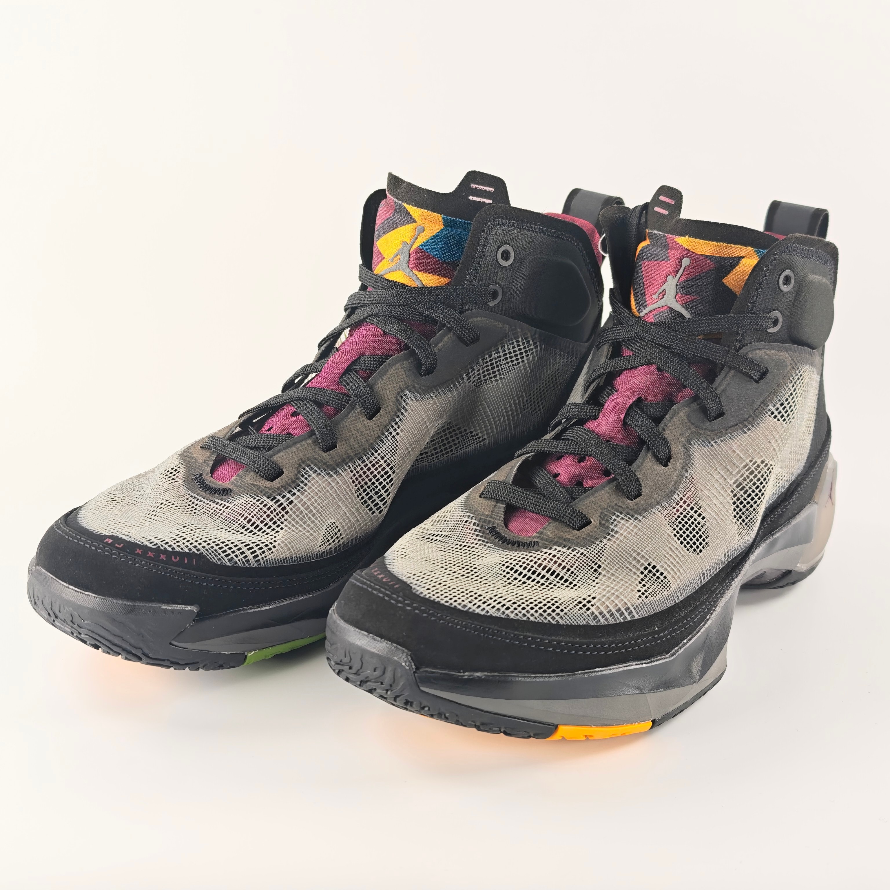 Nike Air Jordan 37 "Bordeaux"