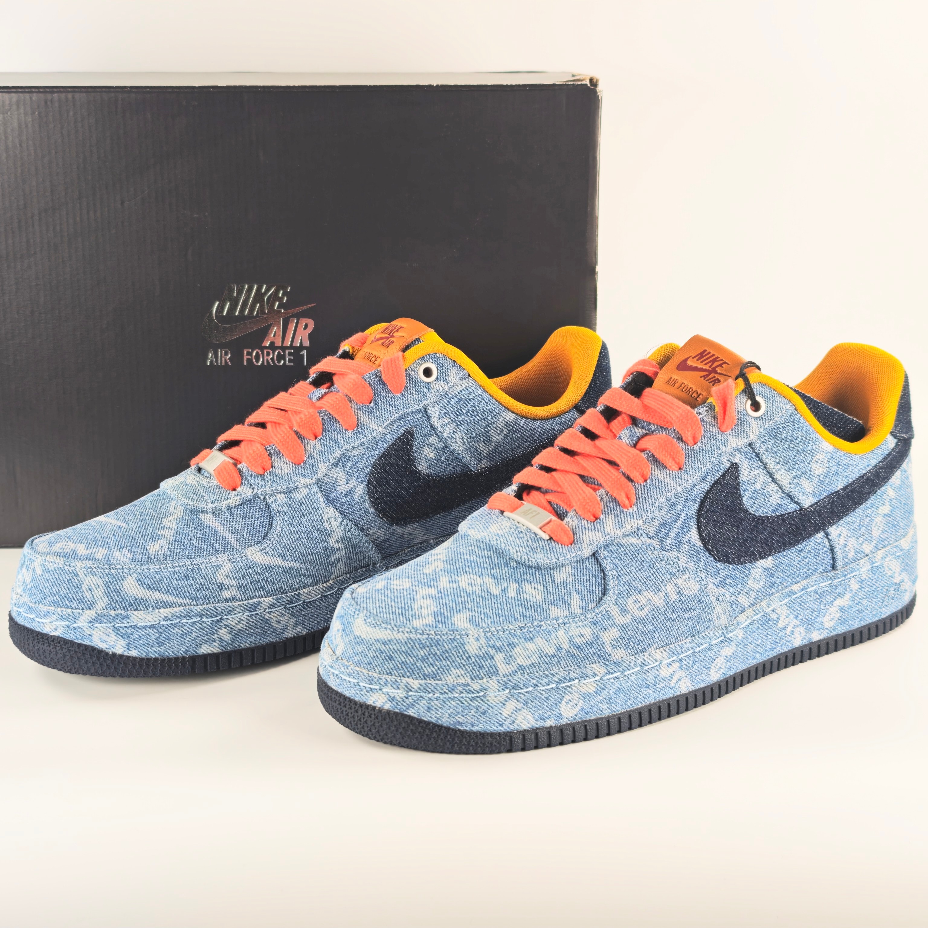 LEVI'S × Nike Air Force 1 Low "Exclusive Denim"